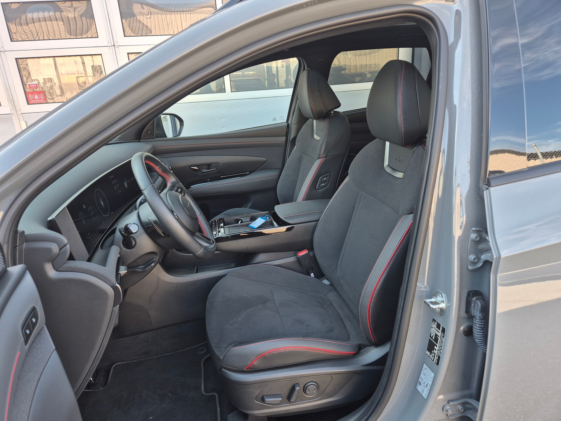 HYUNDAI Tucson 1.6 TGDI 48V N Line LUX pack 4WD DCT-image-9