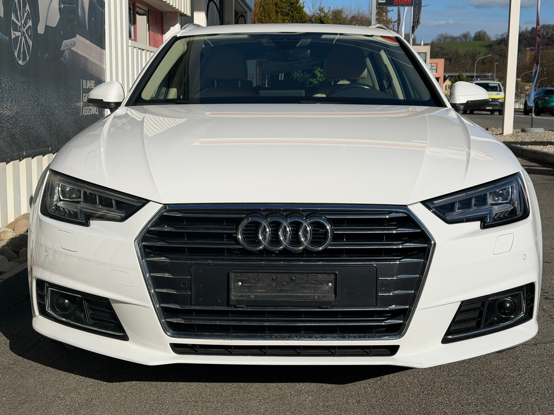 AUDI A4 Limousine 2.0 TDI S-tronic-showroom-element-3