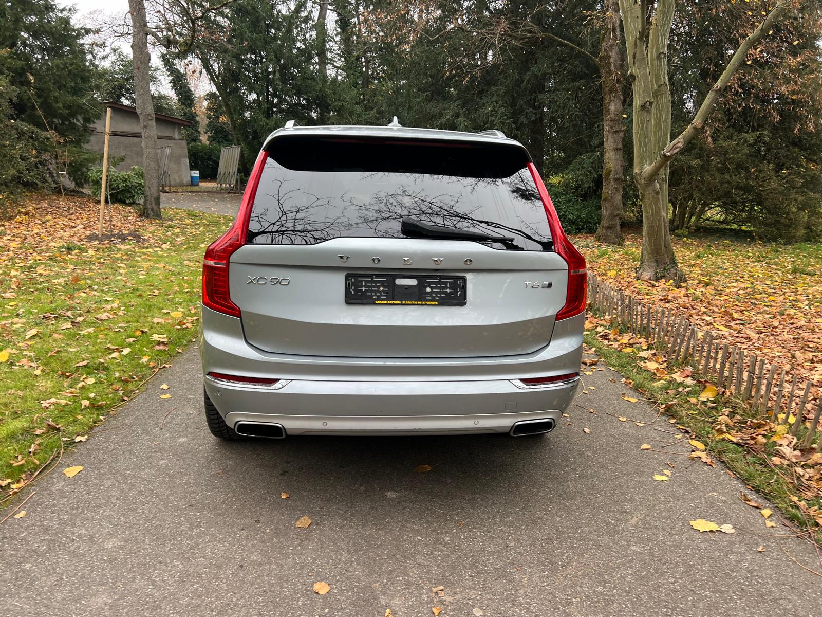 VOLVO XC90 T6 AWD Inscription Geartronic-image-9