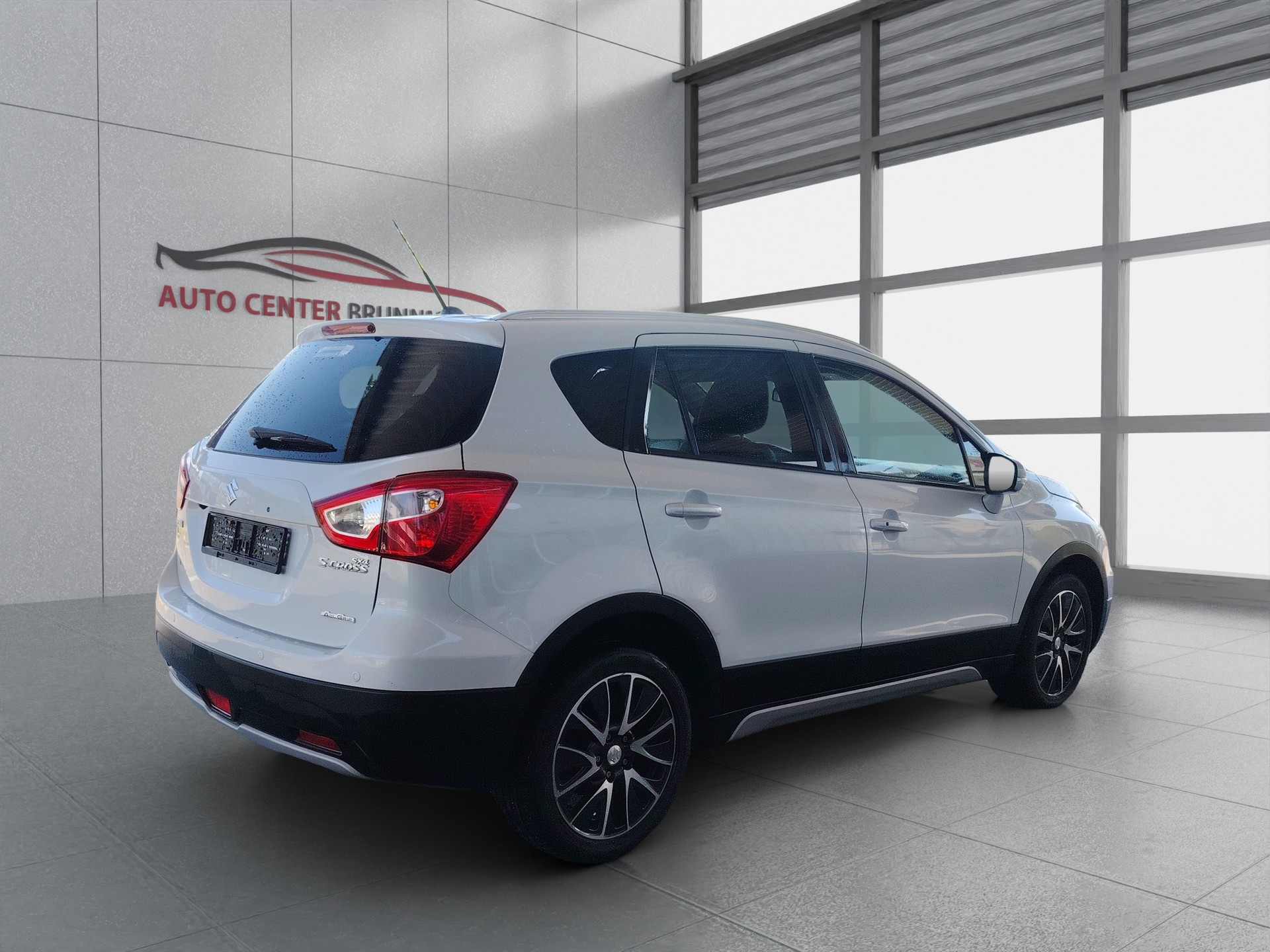 SUZUKI SX4 S-Cross 1.6 16V Sergio Cellano 4WD CVT7-image-4