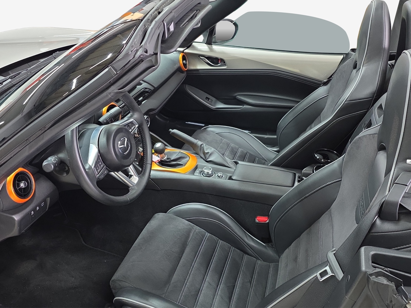 MAZDA MX-5 SKYACTIV-G 132 Revolution-image-7