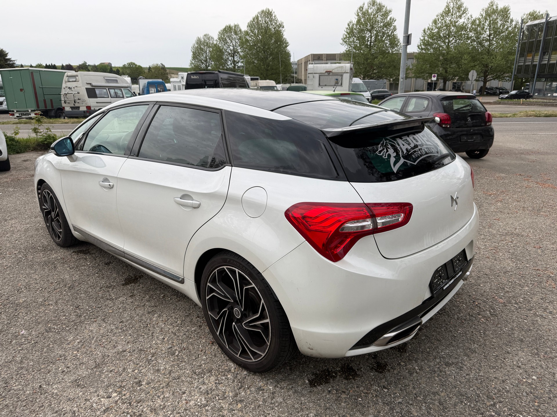 DS AUTOMOBILES DS5 1.6 Turbo SO Chic-image-2