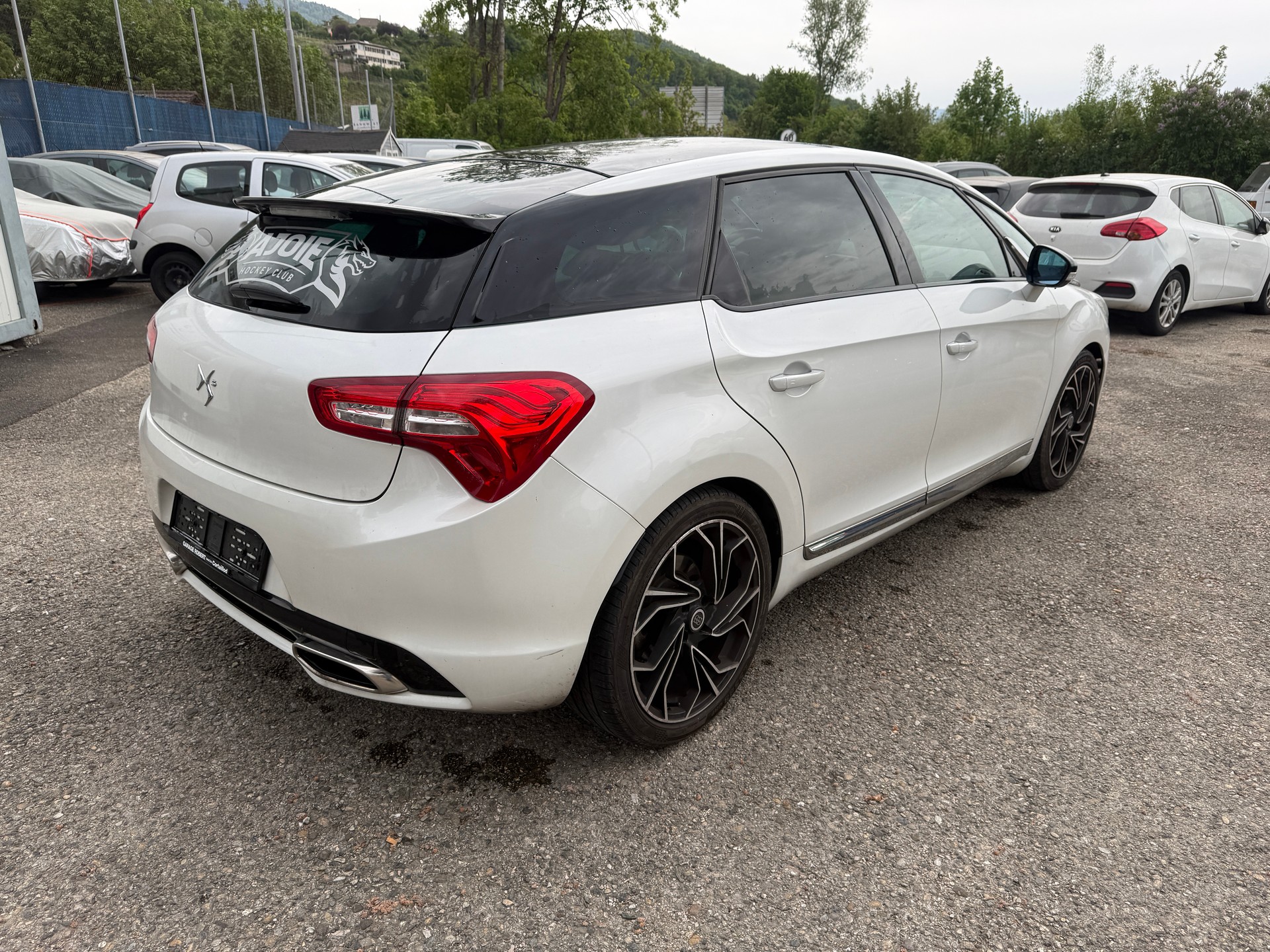 DS AUTOMOBILES DS5 1.6 Turbo SO Chic-image-4