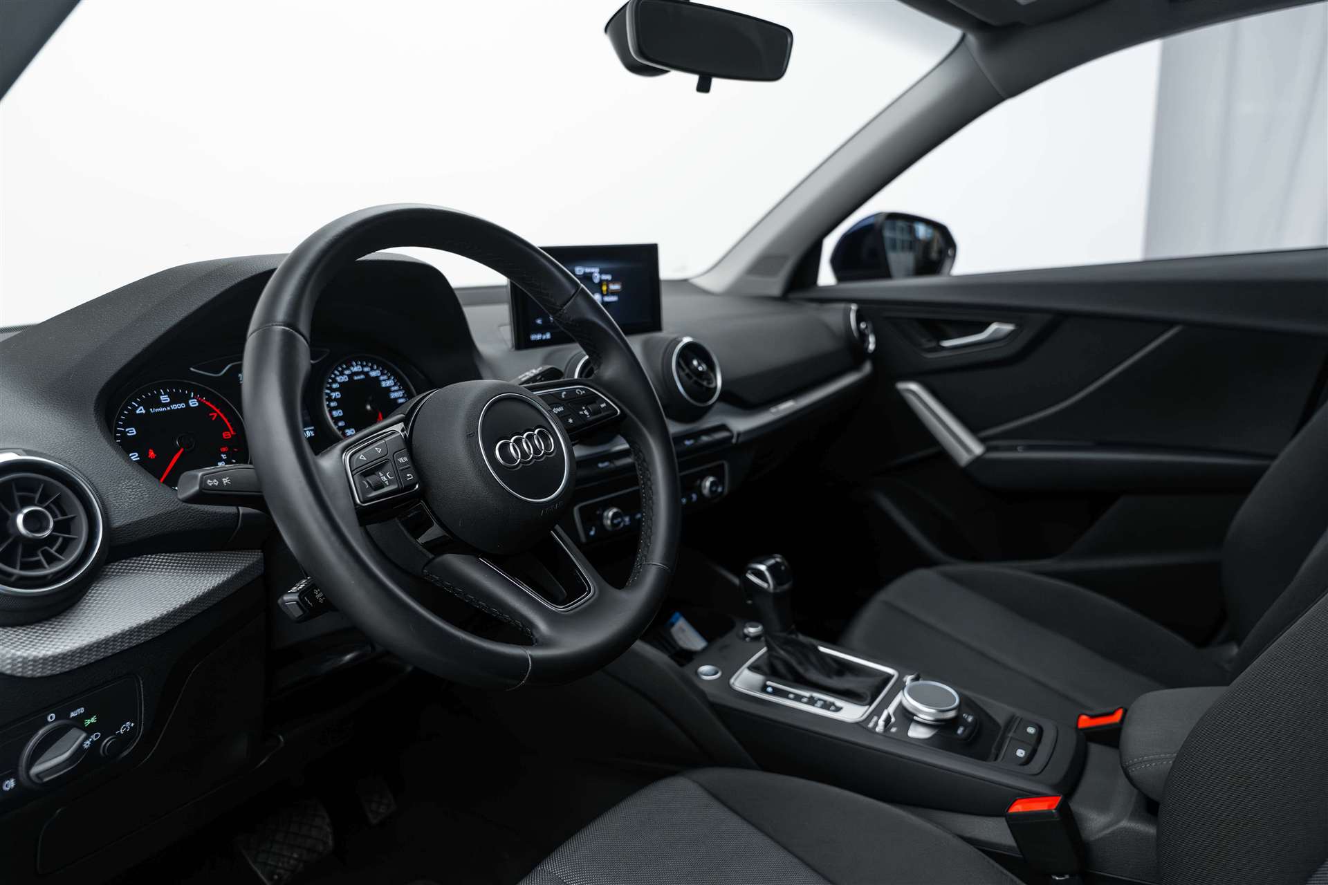 AUDI Q2 35 TFSI S-tronic 150PS-image-7