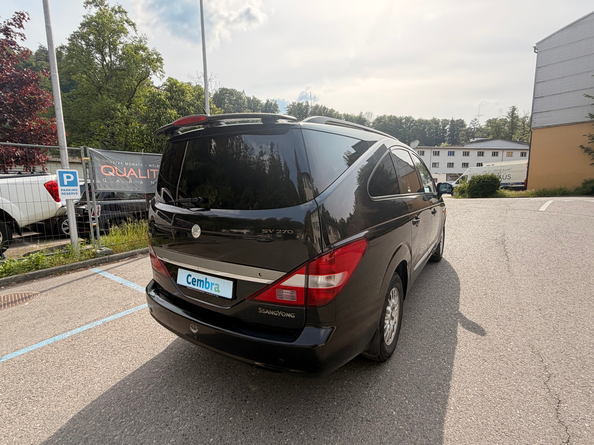 KGM-SsangYong Rodius SV 270 Xdi 4WD Automatic-image-6