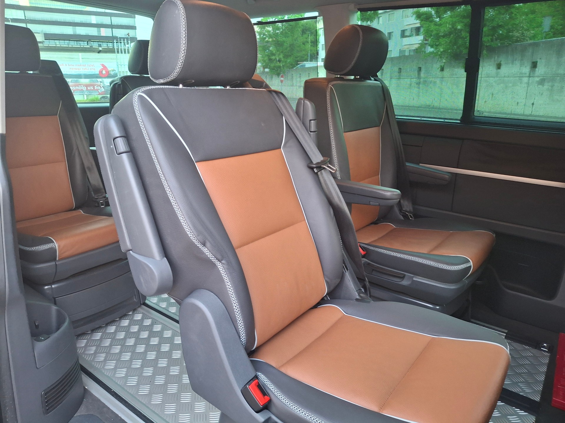 VW T5 Multivan 2.0 Bi-TDI CR Panamericana 4Motion DSG-image-31