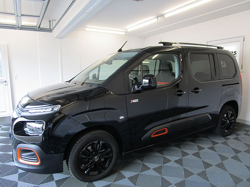 CITROEN Berlingo 1.2i PureTech Feel Pack EAT8-image-17