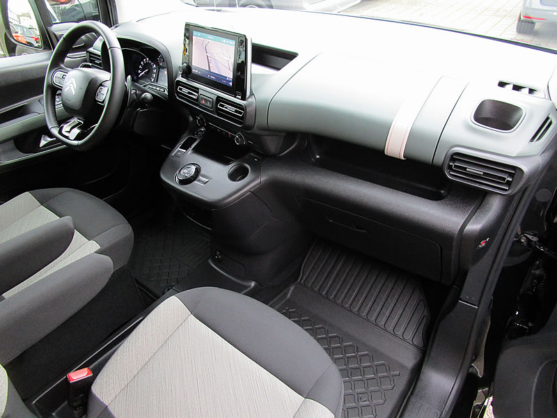CITROEN Berlingo 1.2i PureTech Feel Pack EAT8-image-13