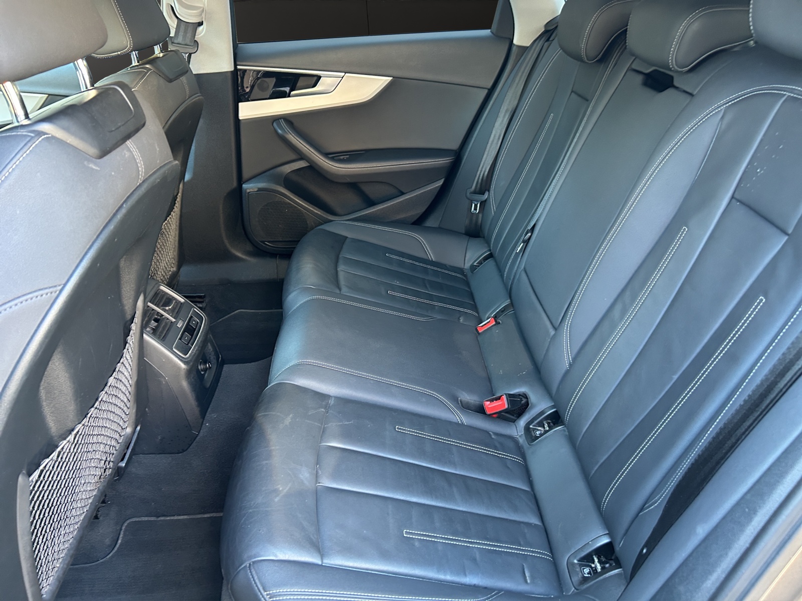 AUDI A4 allroad 45 TFSI quattro S-tronic-image-10