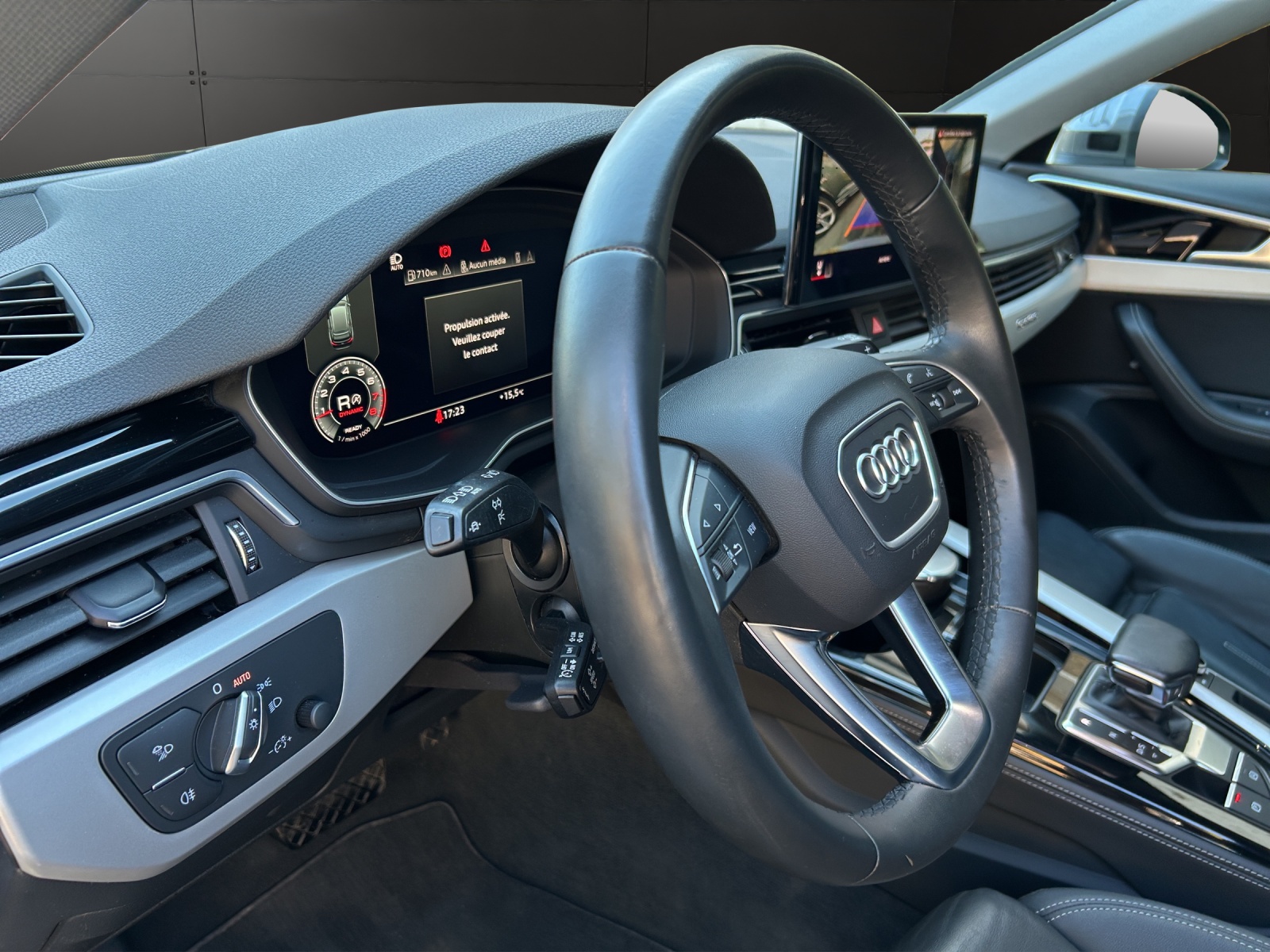 AUDI A4 allroad 45 TFSI quattro S-tronic-image-19