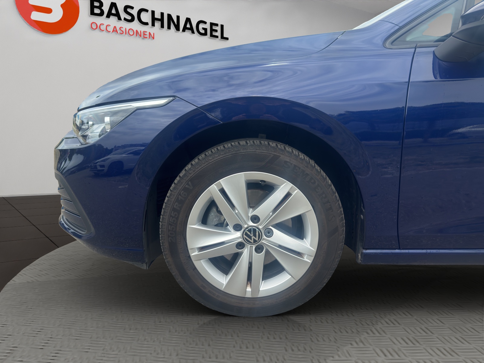 VW Golf 1.5 e TSI ACT Life DSG-image-6