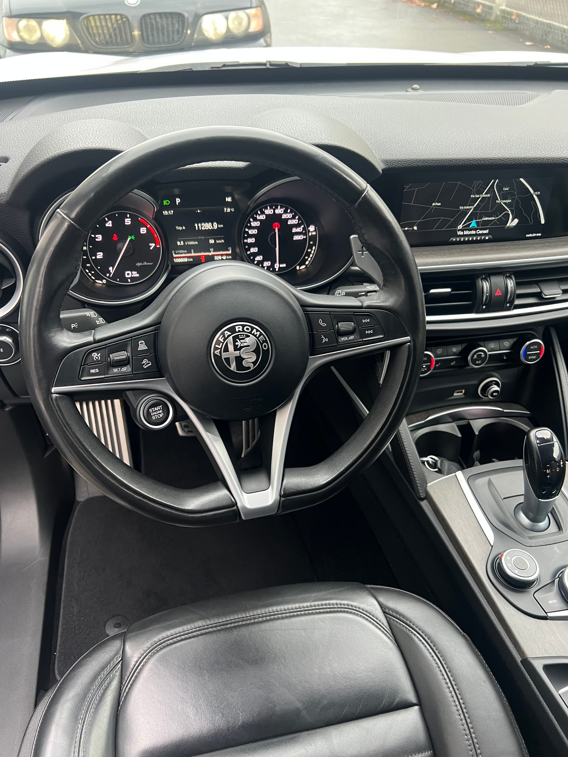 ALFA ROMEO Stelvio 2.0 Executive Q4 Automatic-image-10