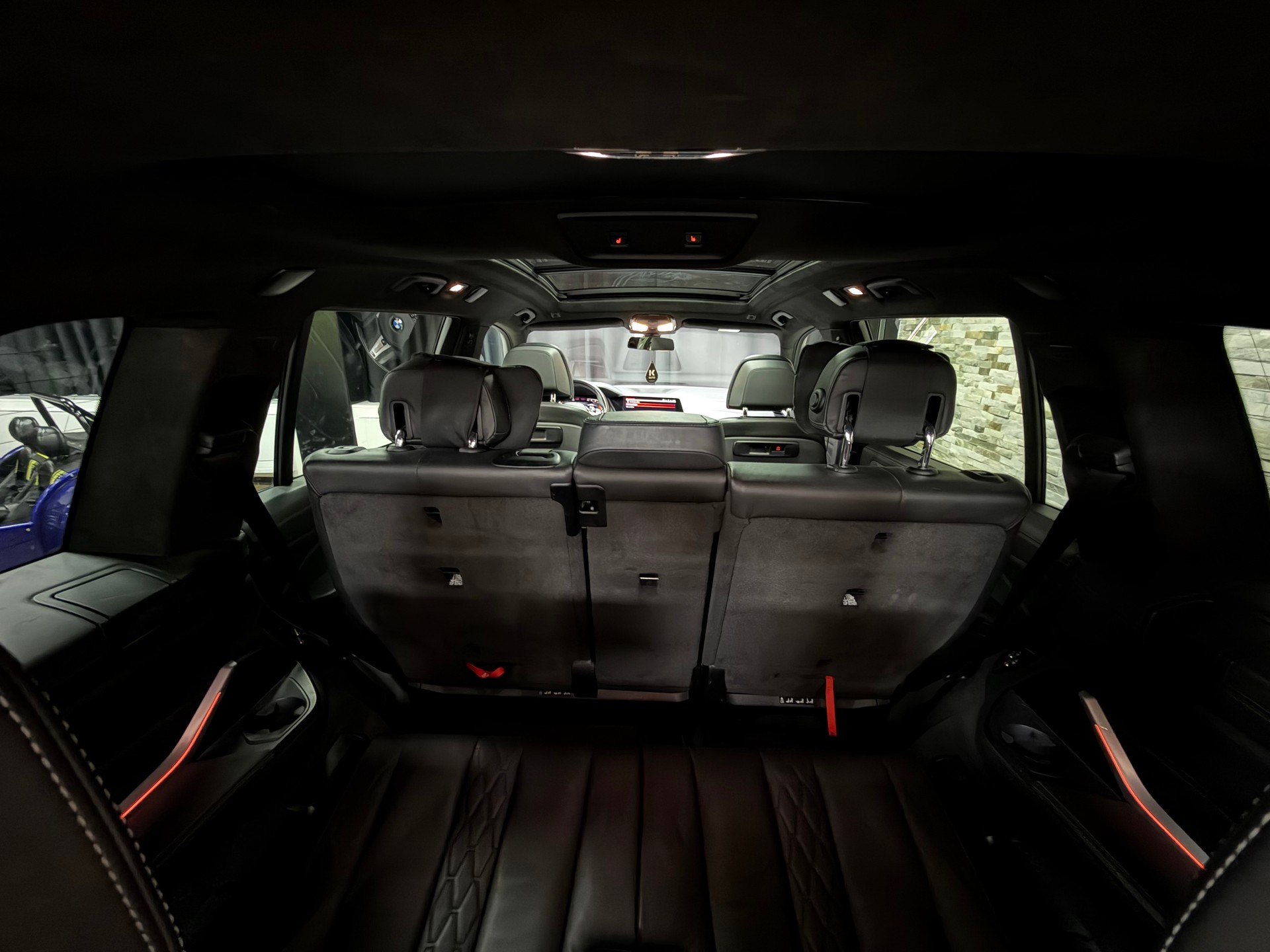 BMW X7 xDrive 48V 40d Steptronic-image-27