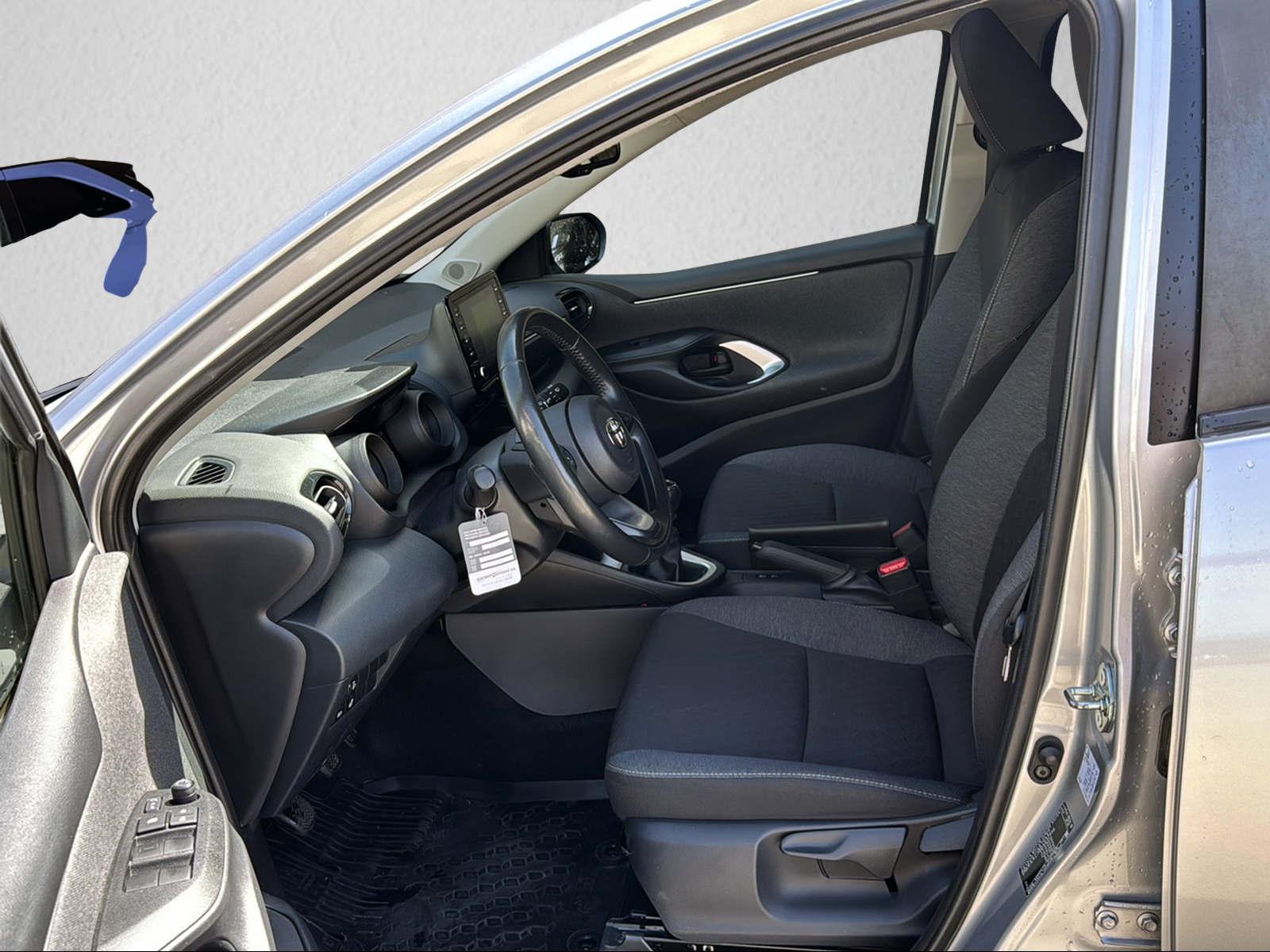 TOYOTA Yaris 1.5 VVT-iE Trend-image-2