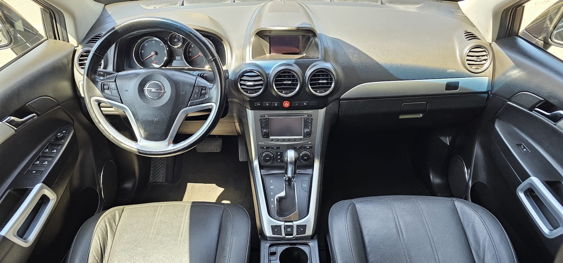OPEL Antara 2.2 CDTi Cosmo 4WD Automatic-image-11