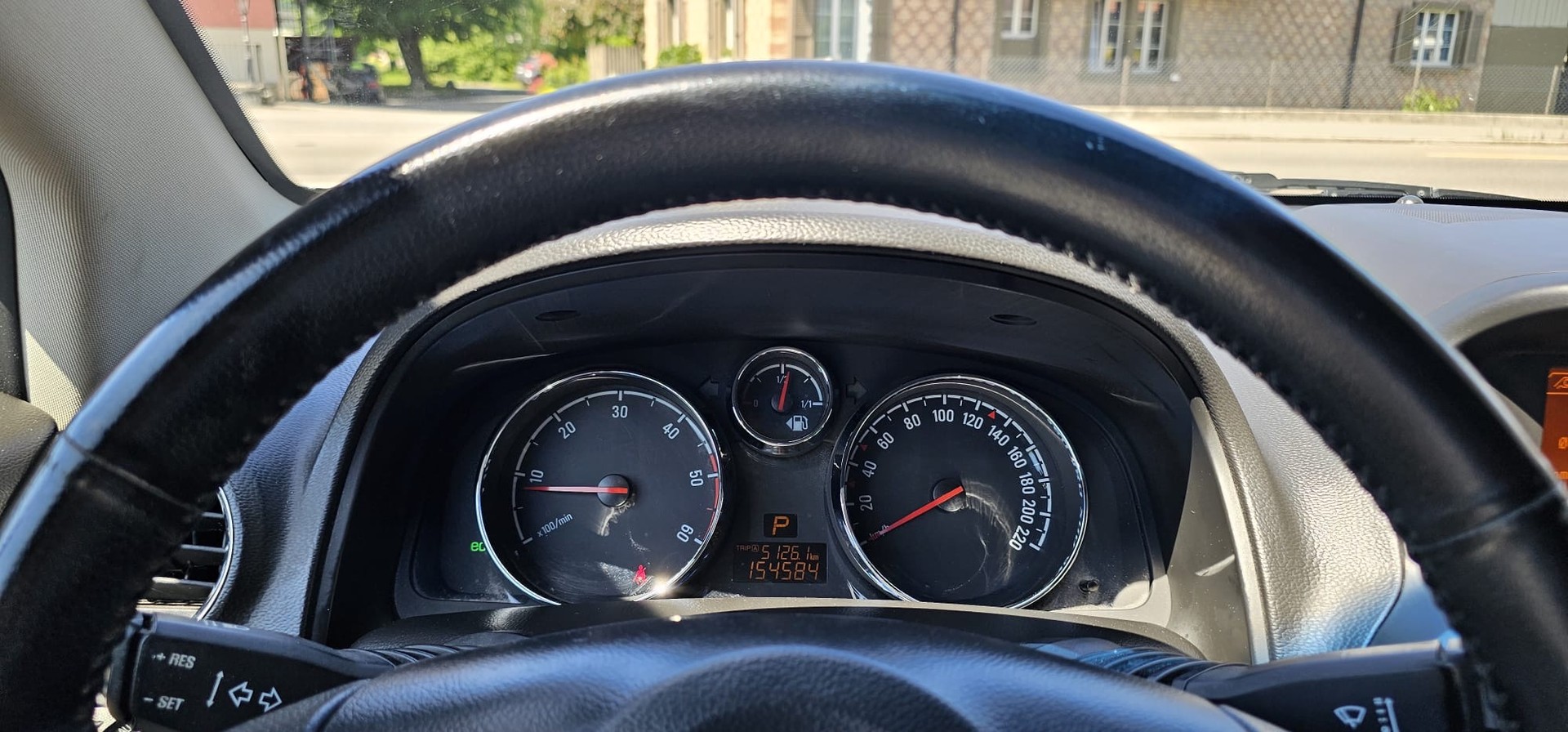OPEL Antara 2.2 CDTi Cosmo 4WD Automatic-image-12