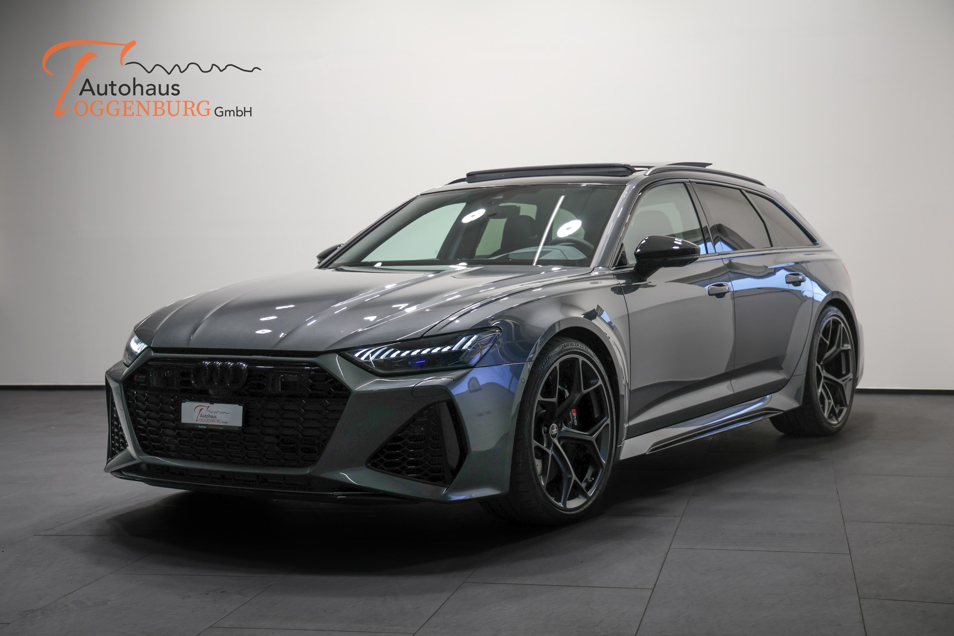 AUDI RS6 Avant 4.0 TFSI V8 Performance quattro-showroom-element-1
