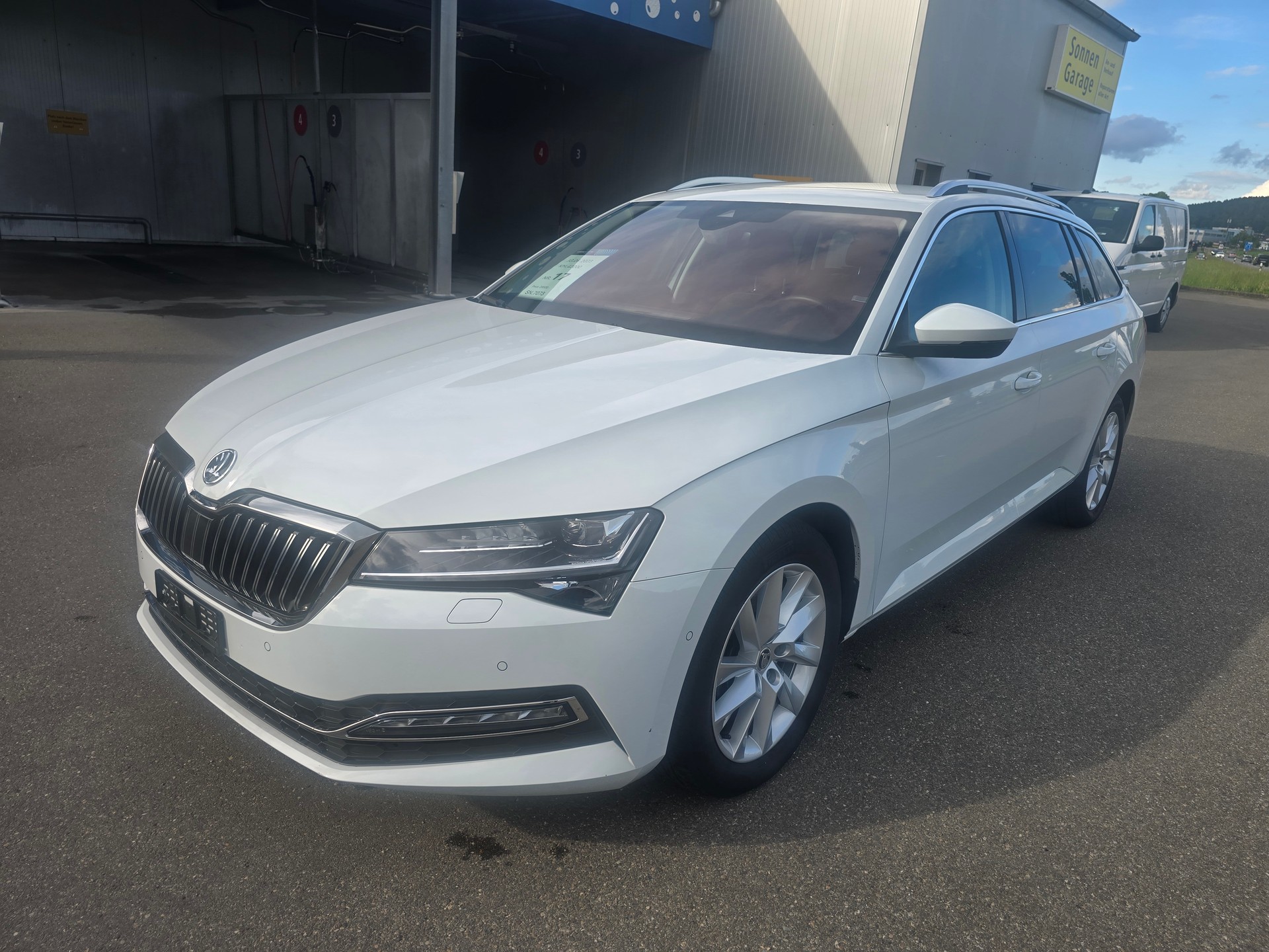 SKODA Superb Combi 2.0 TDi Style 4x4 DSG*TOP-ZUSTAND*Frsch ab MFK"Frisch ab Service**Anhängerkupplung 2200KG
