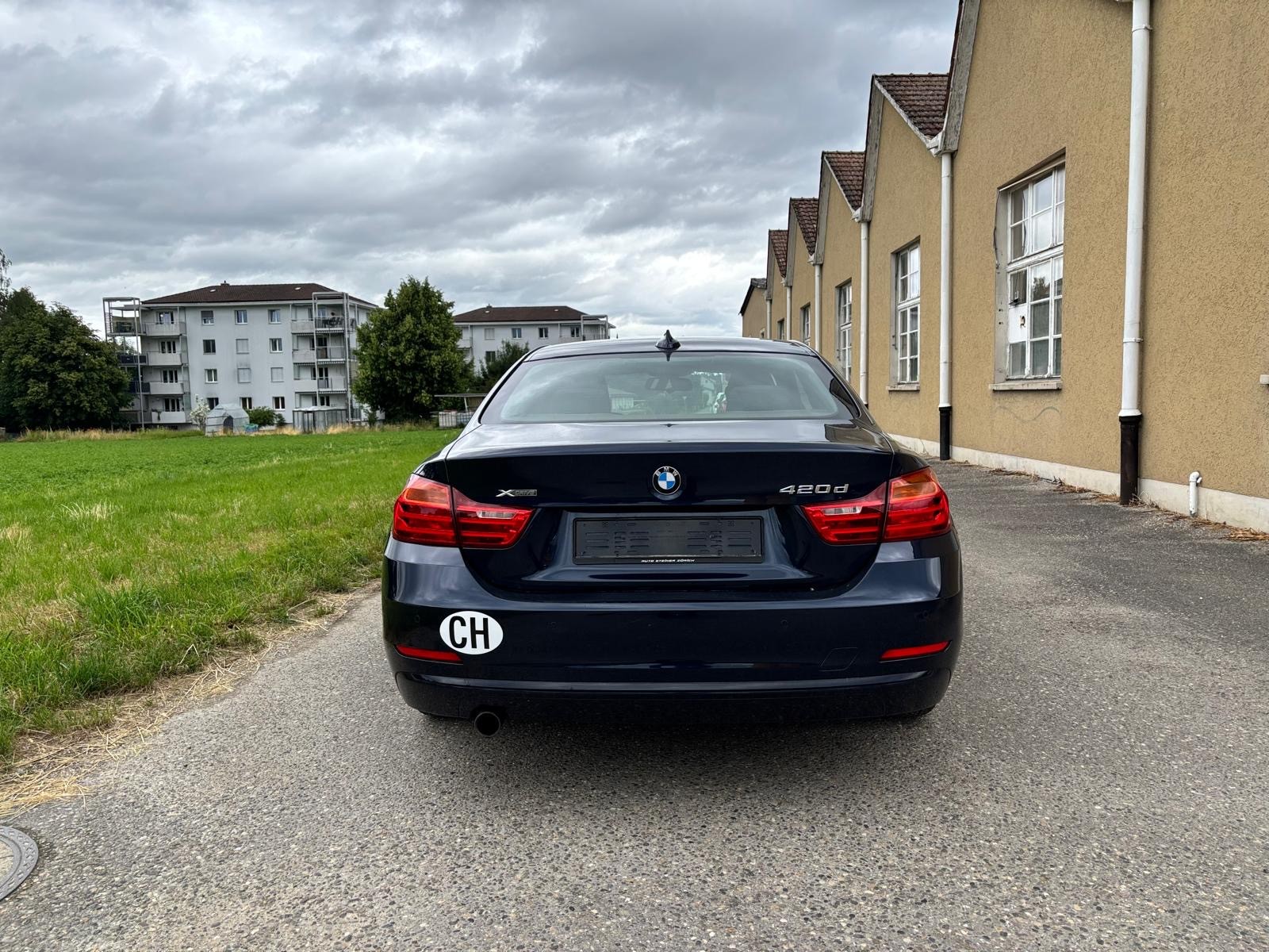 BMW 420d Coupé xDrive Luxury Line Steptronic-image-5