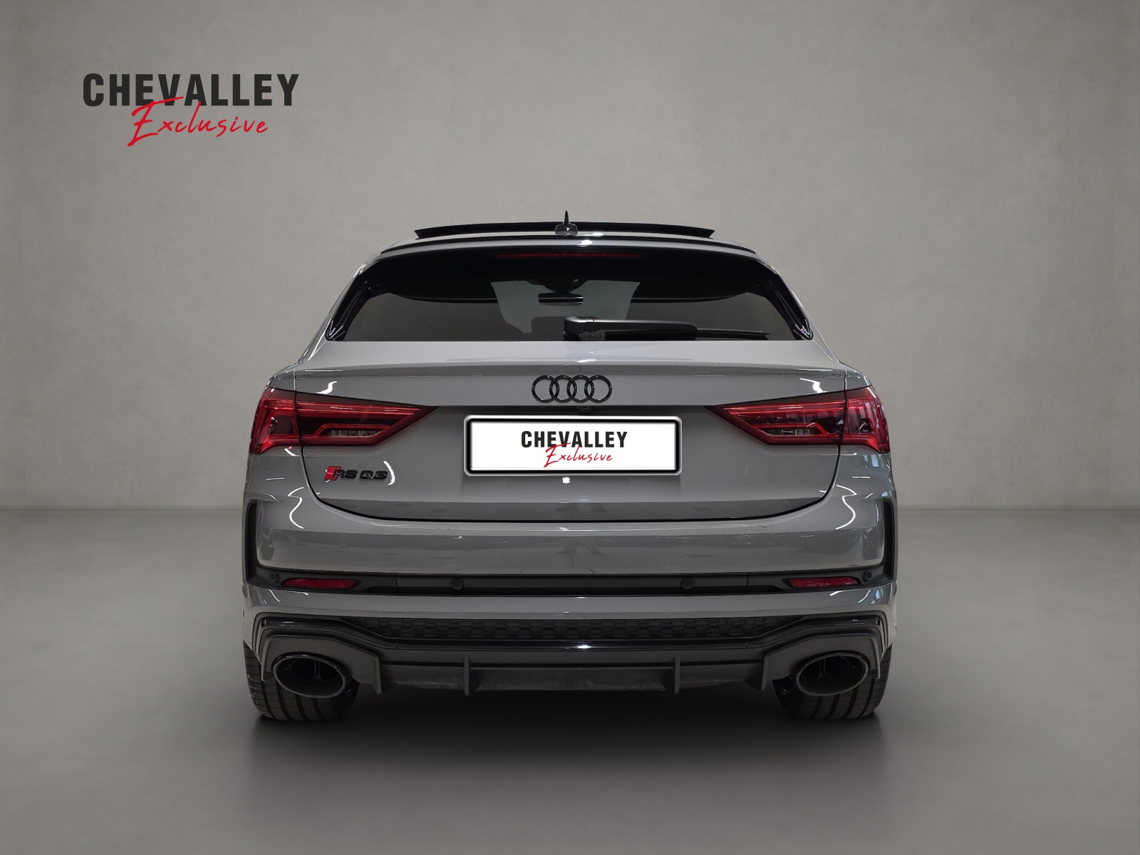 AUDI RS Q3 Sportback quattro S tronic-image-4