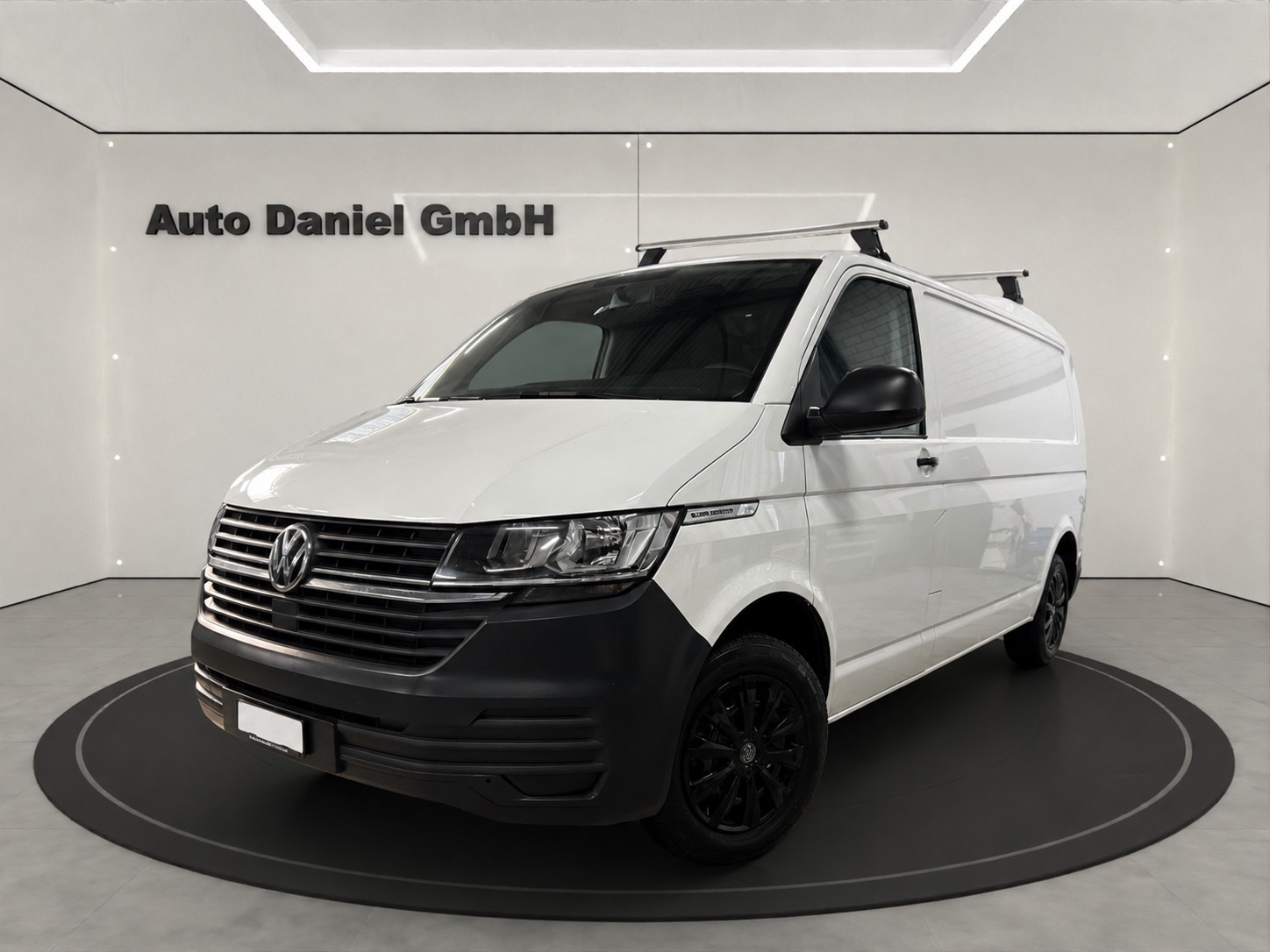VW T6.1 2.0 TDI DSG Lang Version ( Mit AHK / Sortimo Regale / Dachträger )