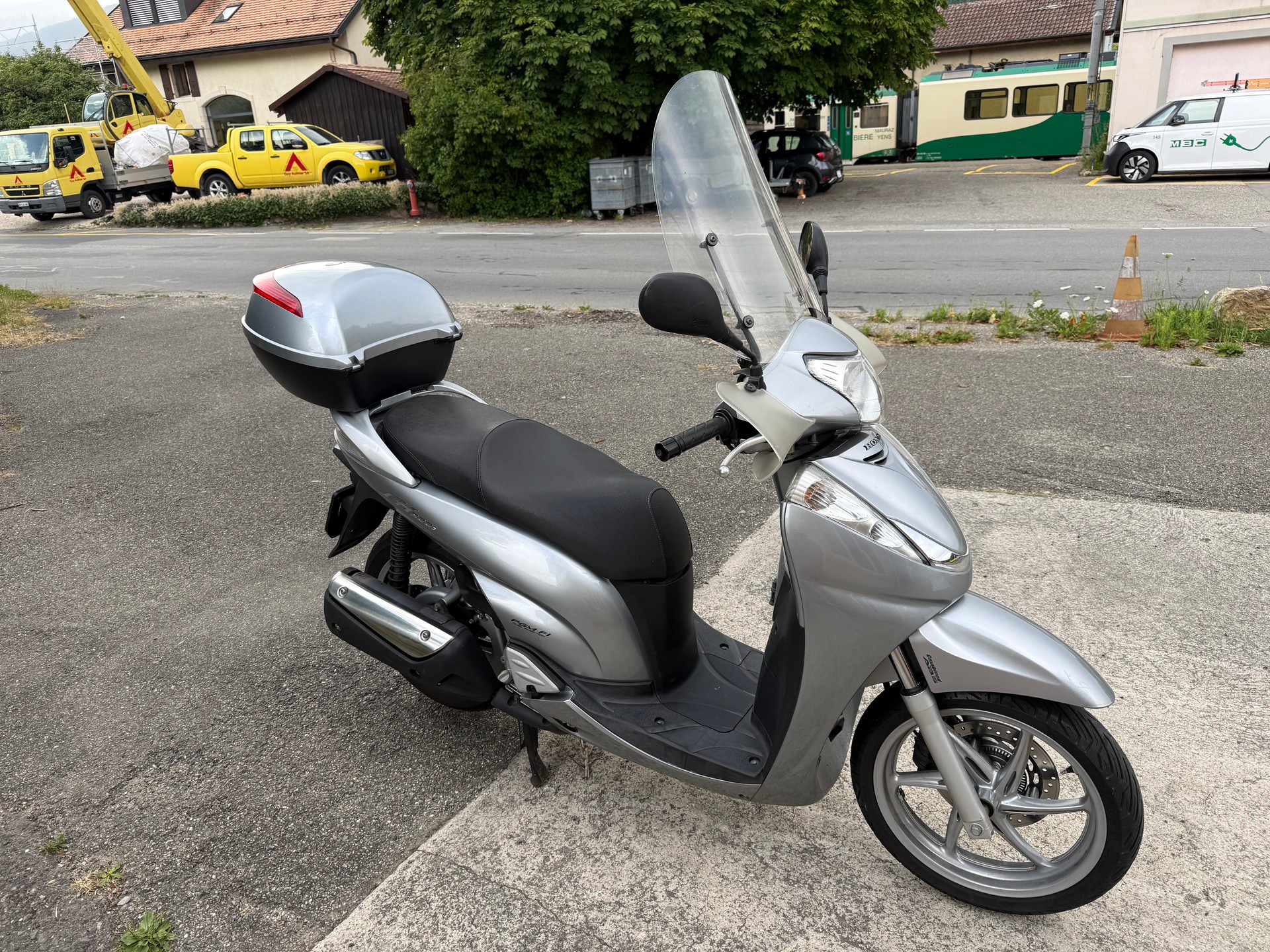 HONDA SH 300 i ABS-image-0