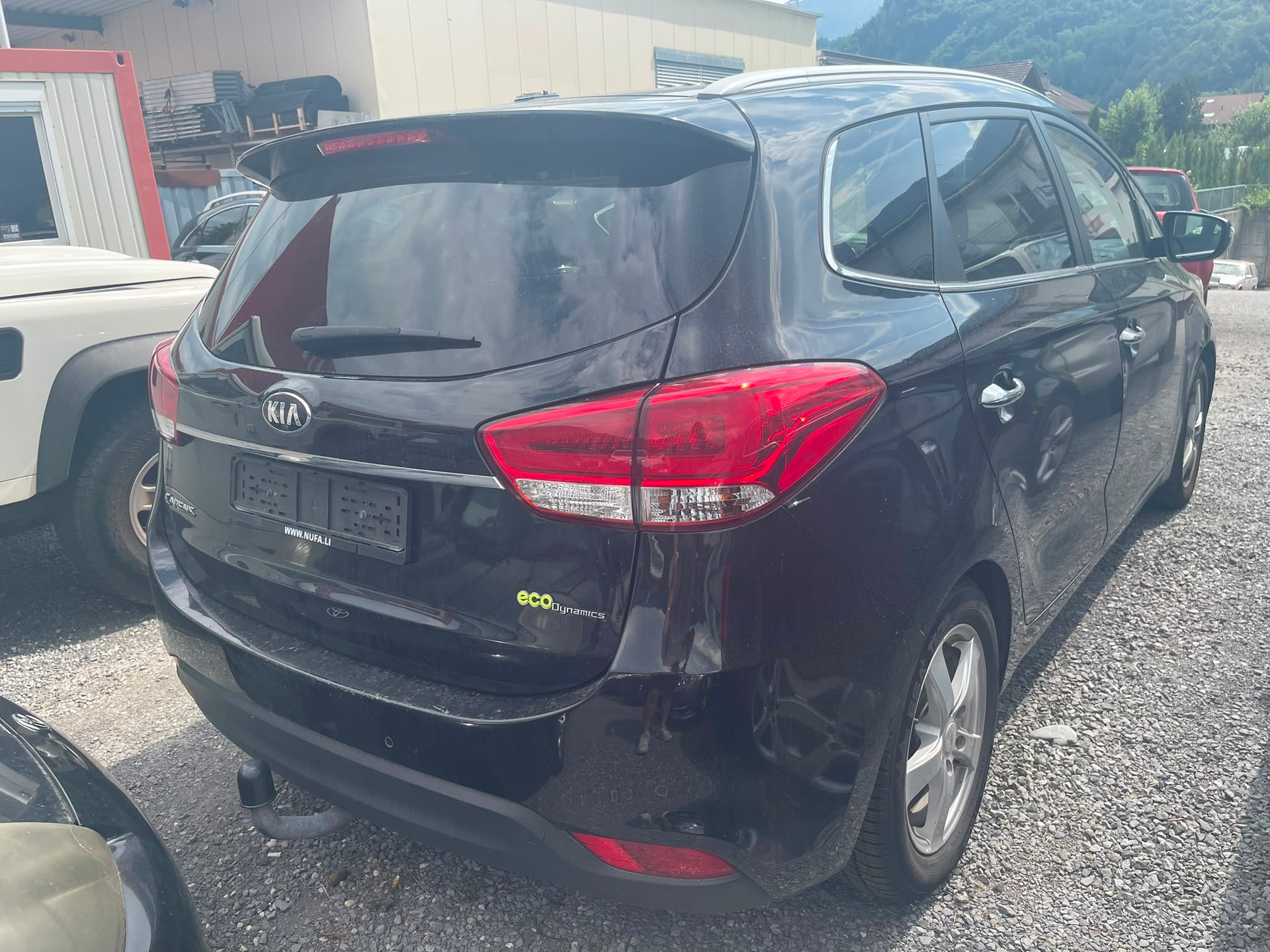 KIA Carens 1.7 CRDi Trend-image-2