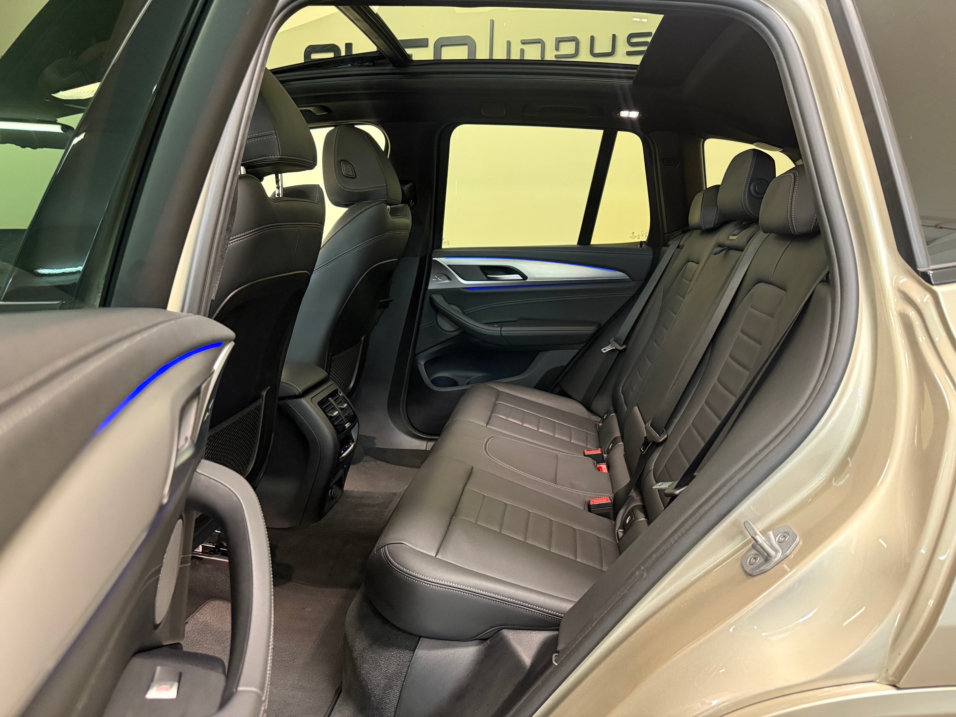 BMW X3 xDrive M40i Steptronic-image-22