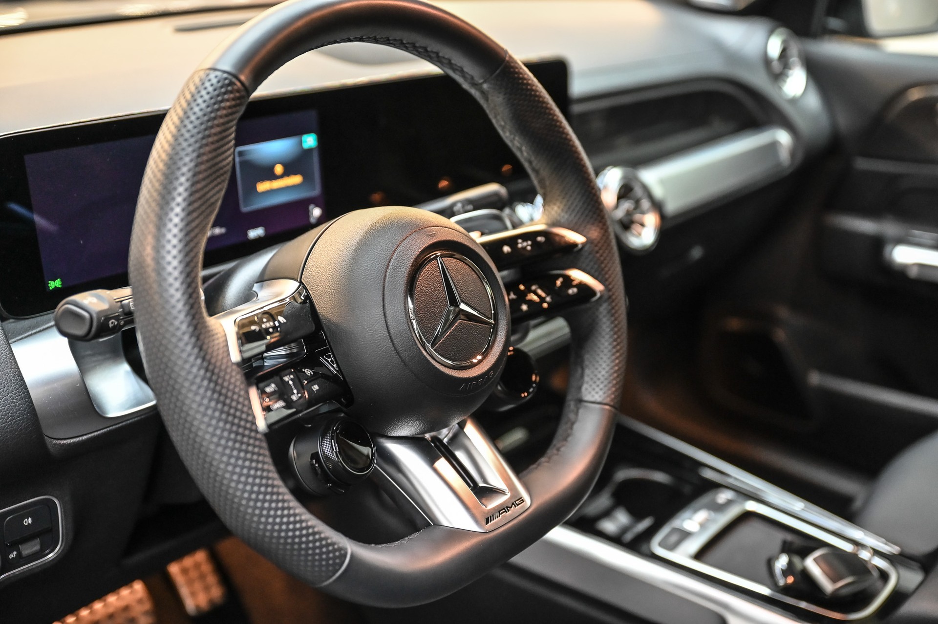 MERCEDES-BENZ GLB 35 AMG 4matic-image-16