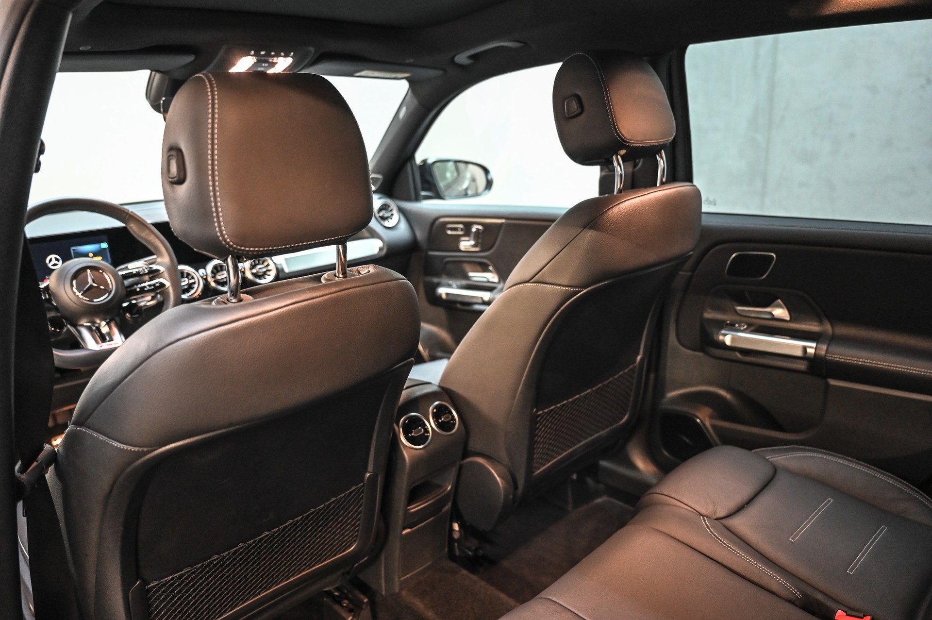 MERCEDES-BENZ GLB 35 AMG 4matic-image-22