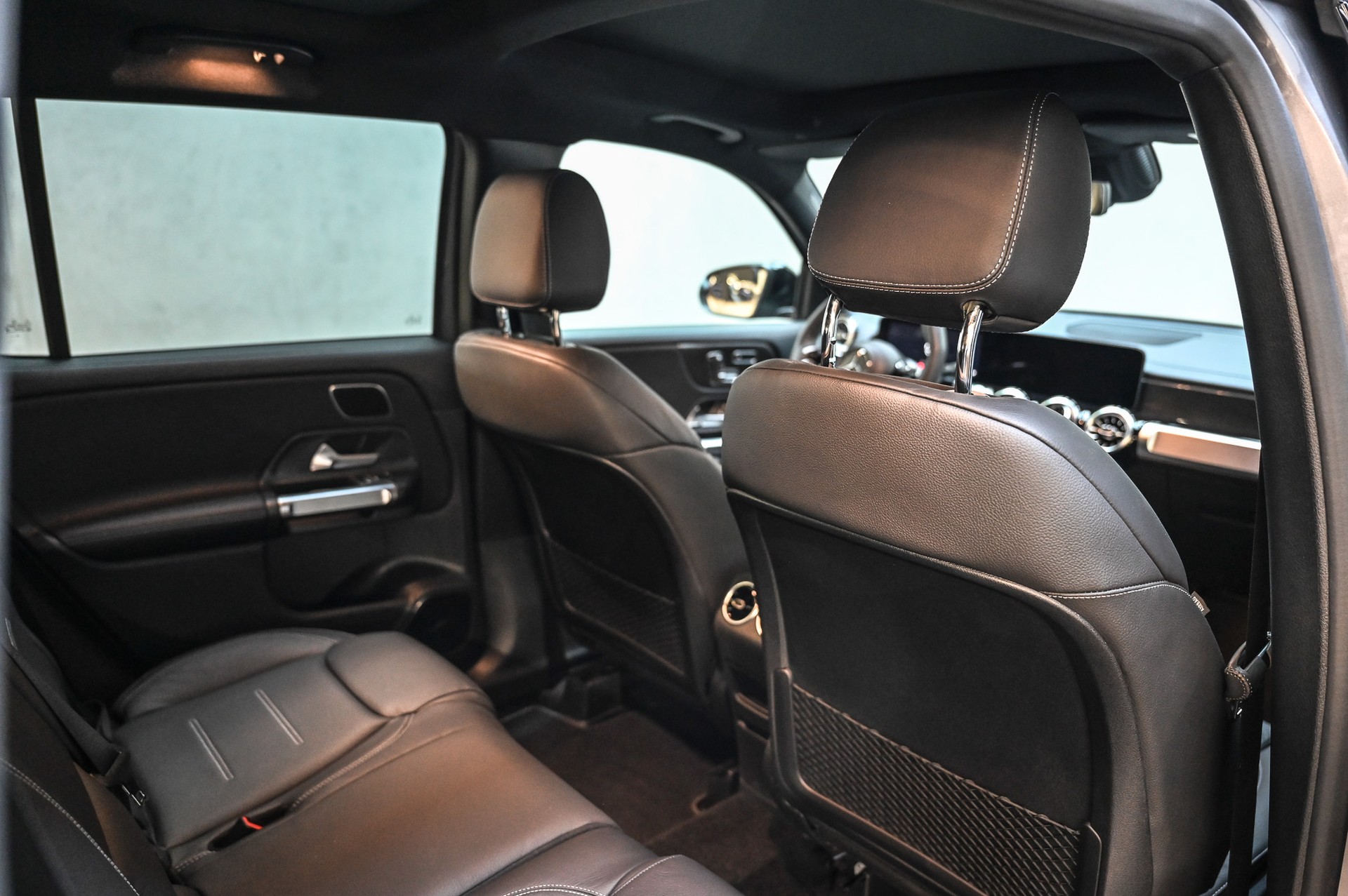 MERCEDES-BENZ GLB 35 AMG 4matic-image-23