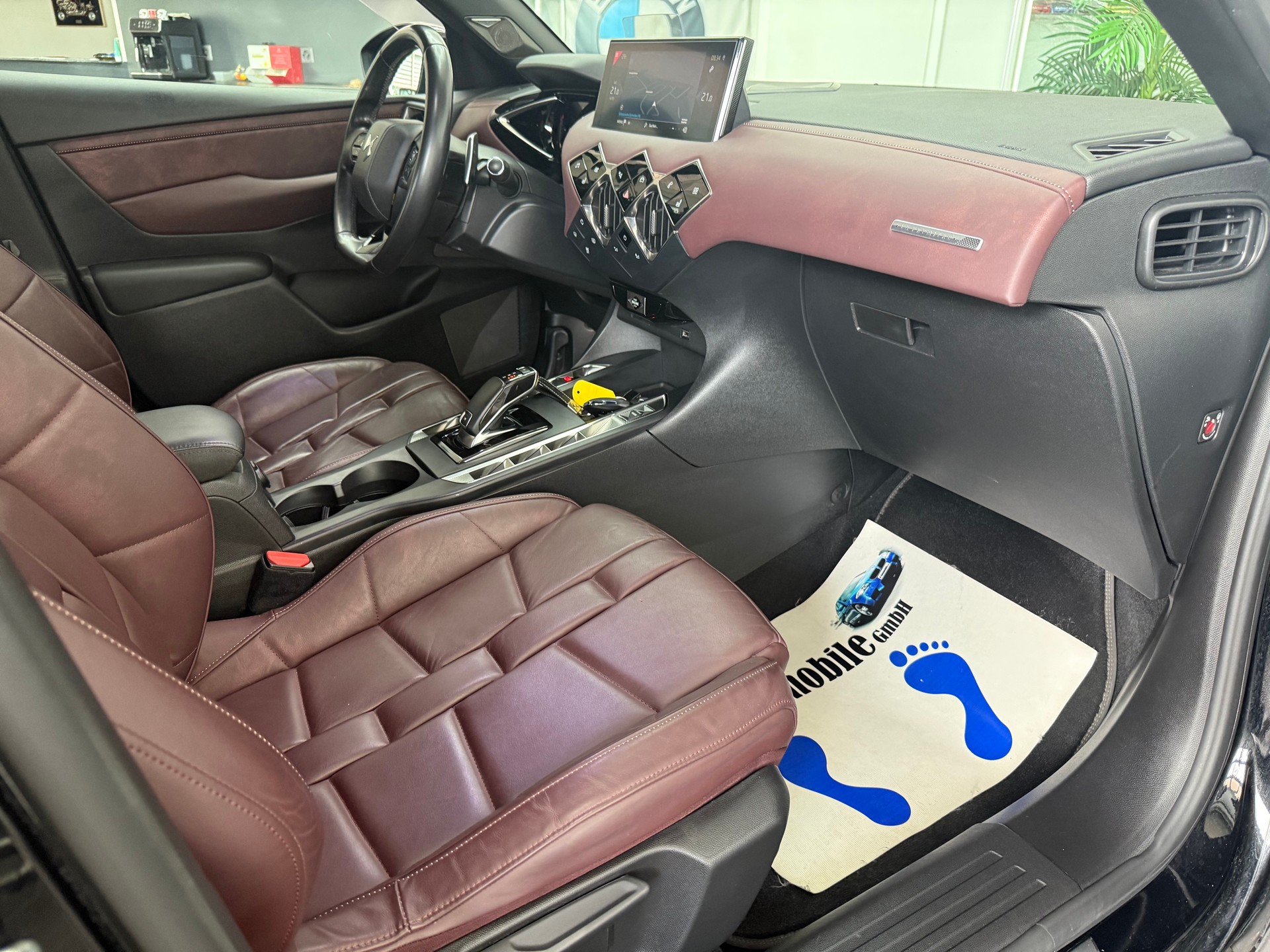 DS AUTOMOBILES DS 3 Crossback 1.2 PureTech La Première EAT8-image-13