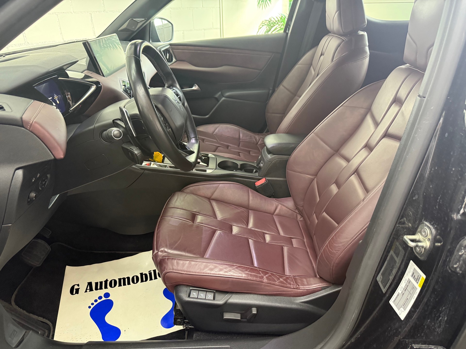 DS AUTOMOBILES DS 3 Crossback 1.2 PureTech La Première EAT8-image-7