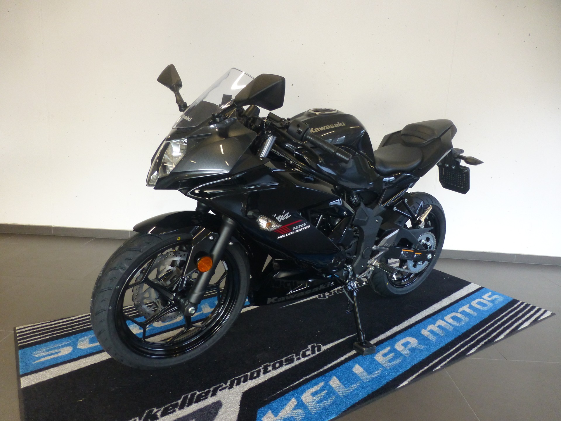 KAWASAKI Ninja 125-image-14