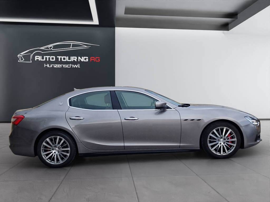 MASERATI Ghibli 3.0 V6 S Q4-image-1
