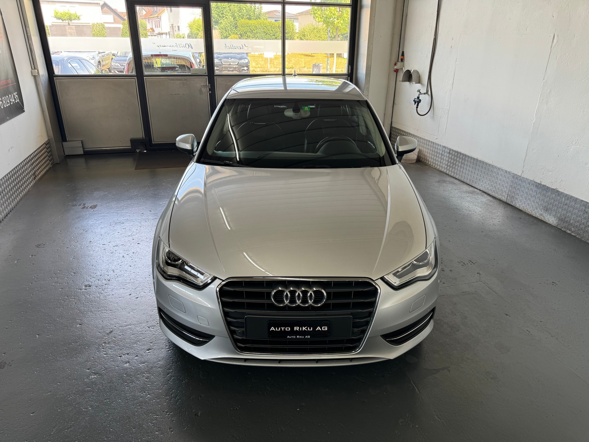 AUDI A3 Sportback 1.4 TFSI Ambition S-tronic-showroom-element-3