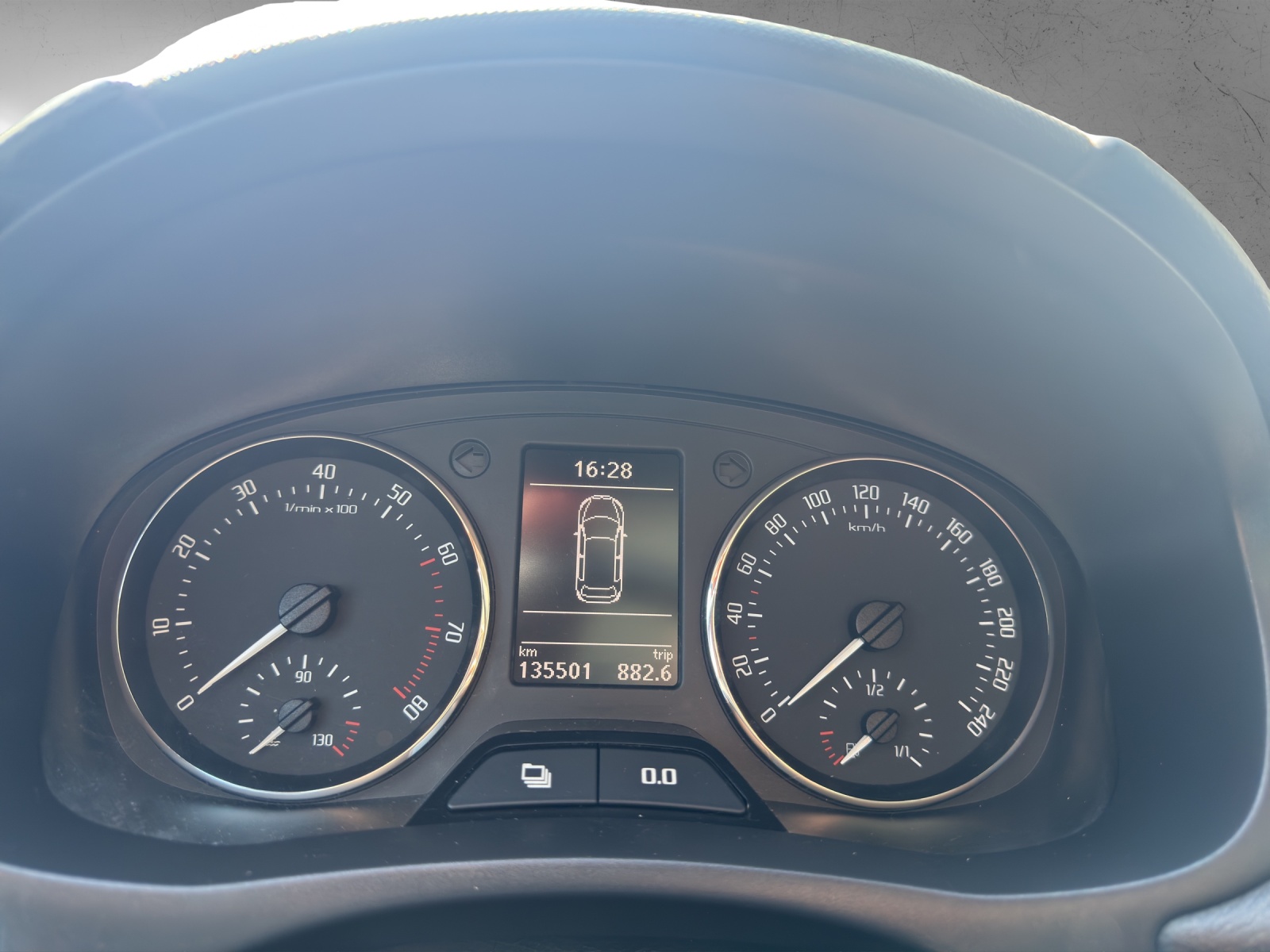 SKODA Roomster 1.2 TSI Elegance-image-13