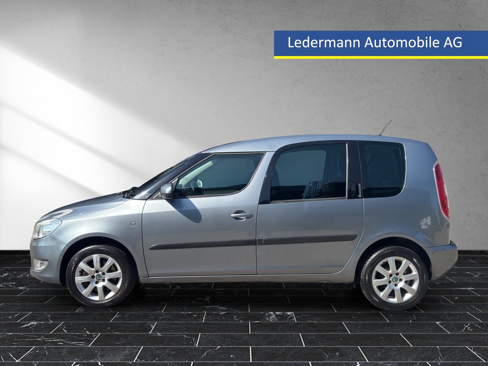SKODA Roomster 1.2 TSI Elegance-showroom-element-1