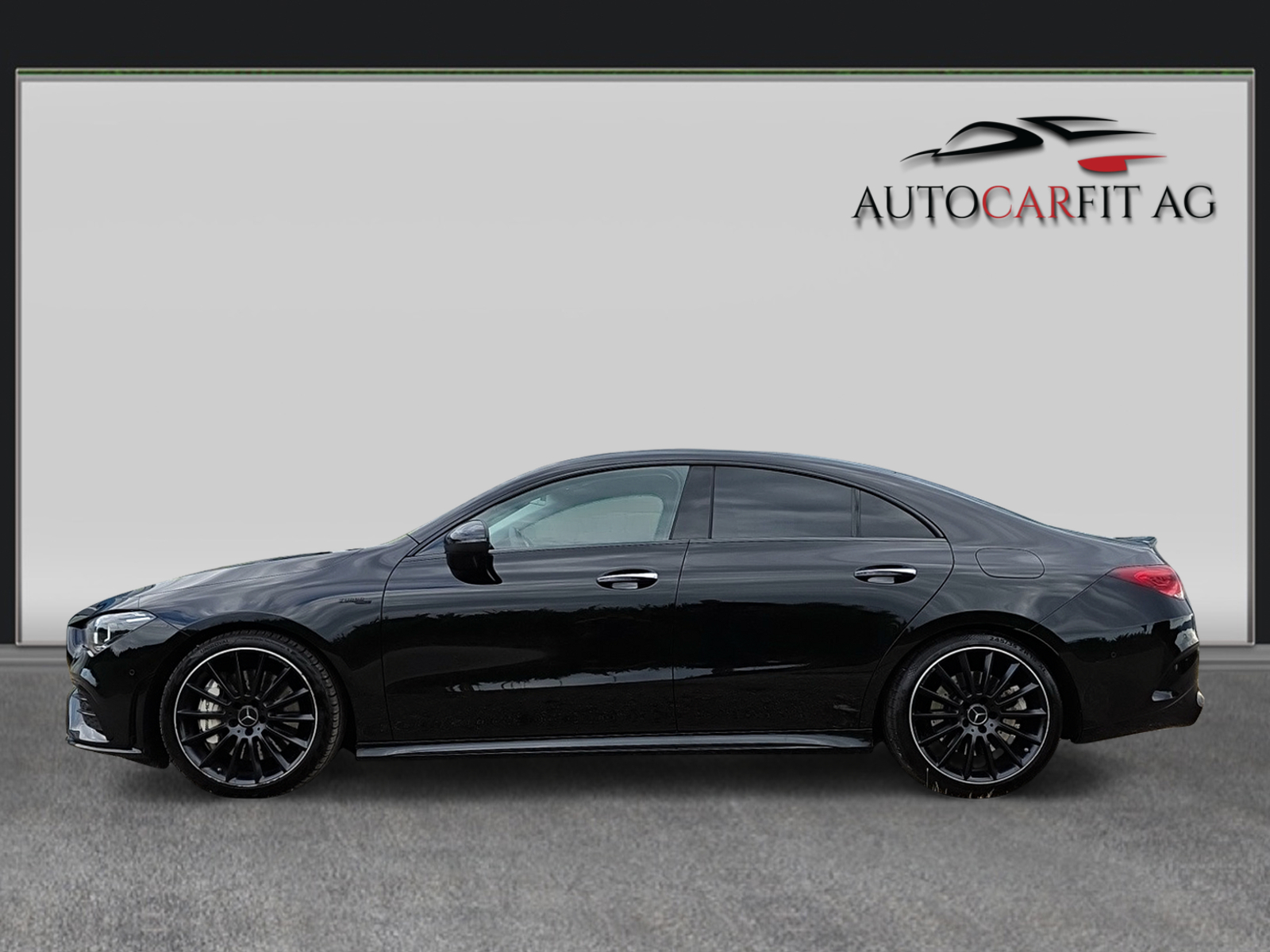 MERCEDES-BENZ CLA 35 AMG 4Matic 7G-DCT-showroom-element-2