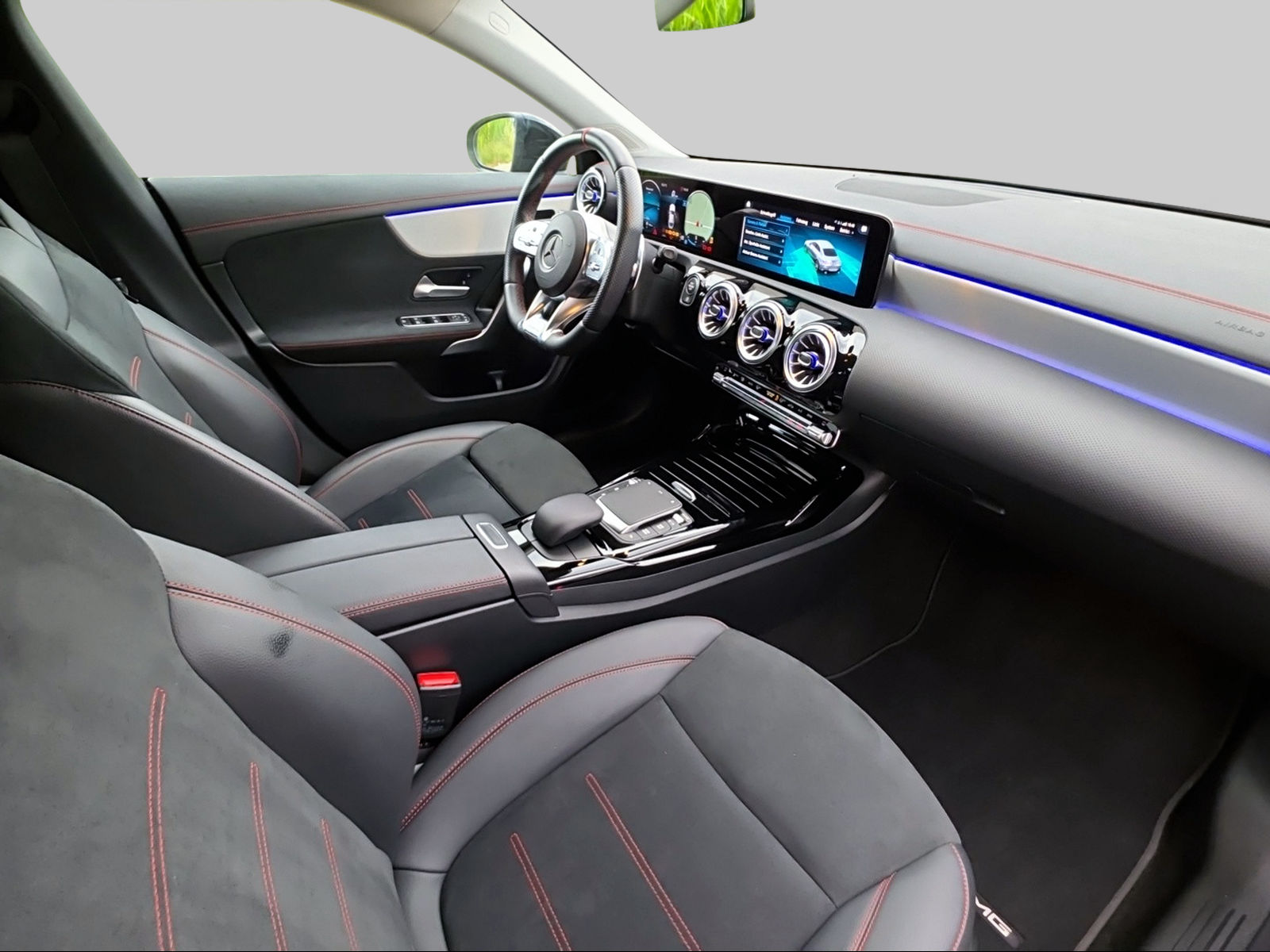 MERCEDES-BENZ CLA 35 AMG 4Matic 7G-DCT-image-13