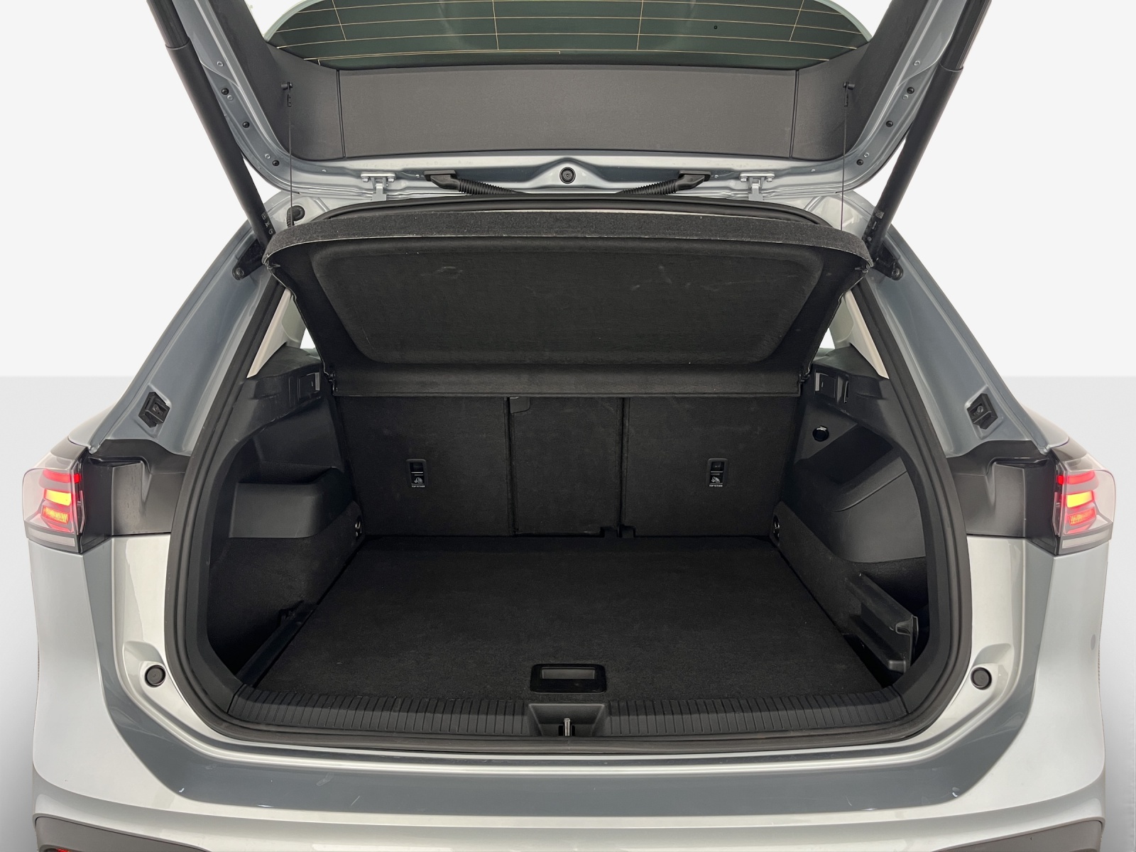 VW Tiguan 2.0 TSI DSG Life 4Motion-image-12