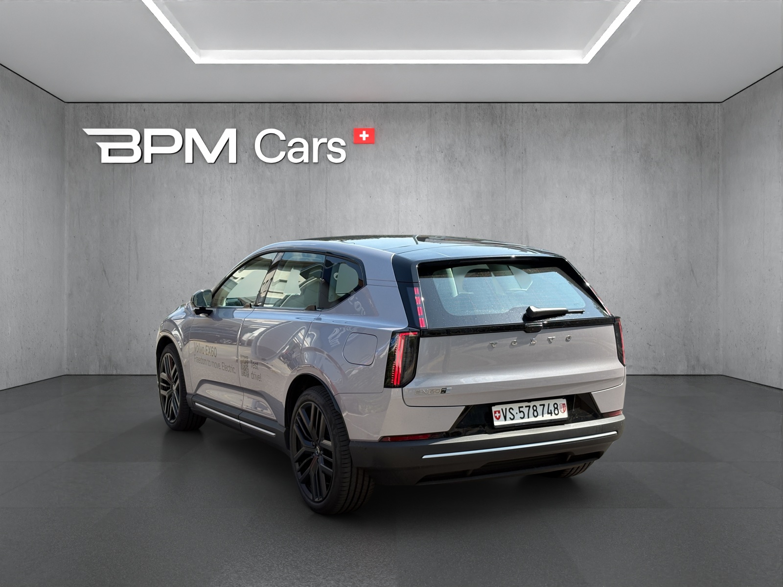 VOLVO Ultra P10 AWD-image-5