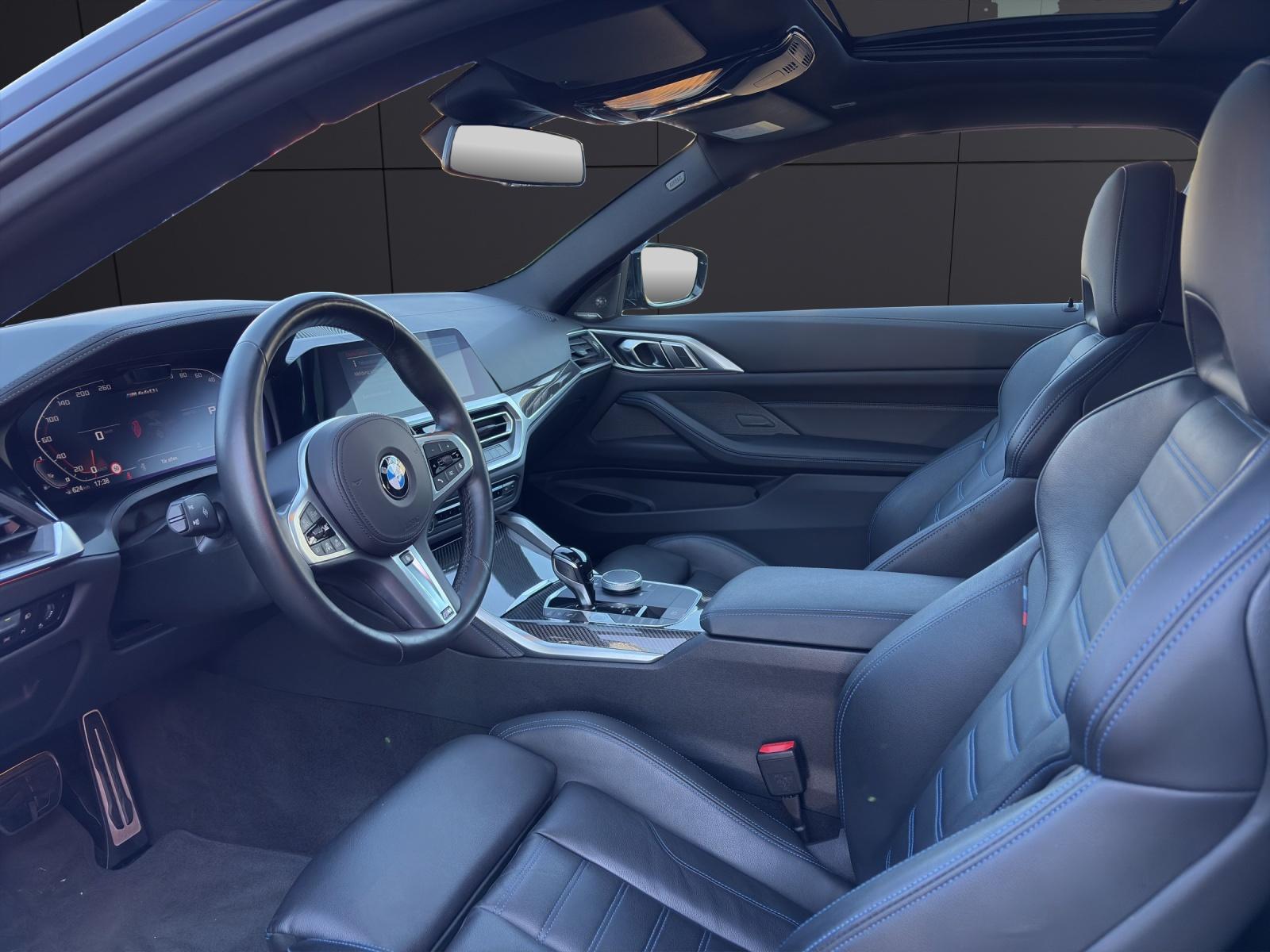 BMW M440i xDrive Coupé-showroom-element-1