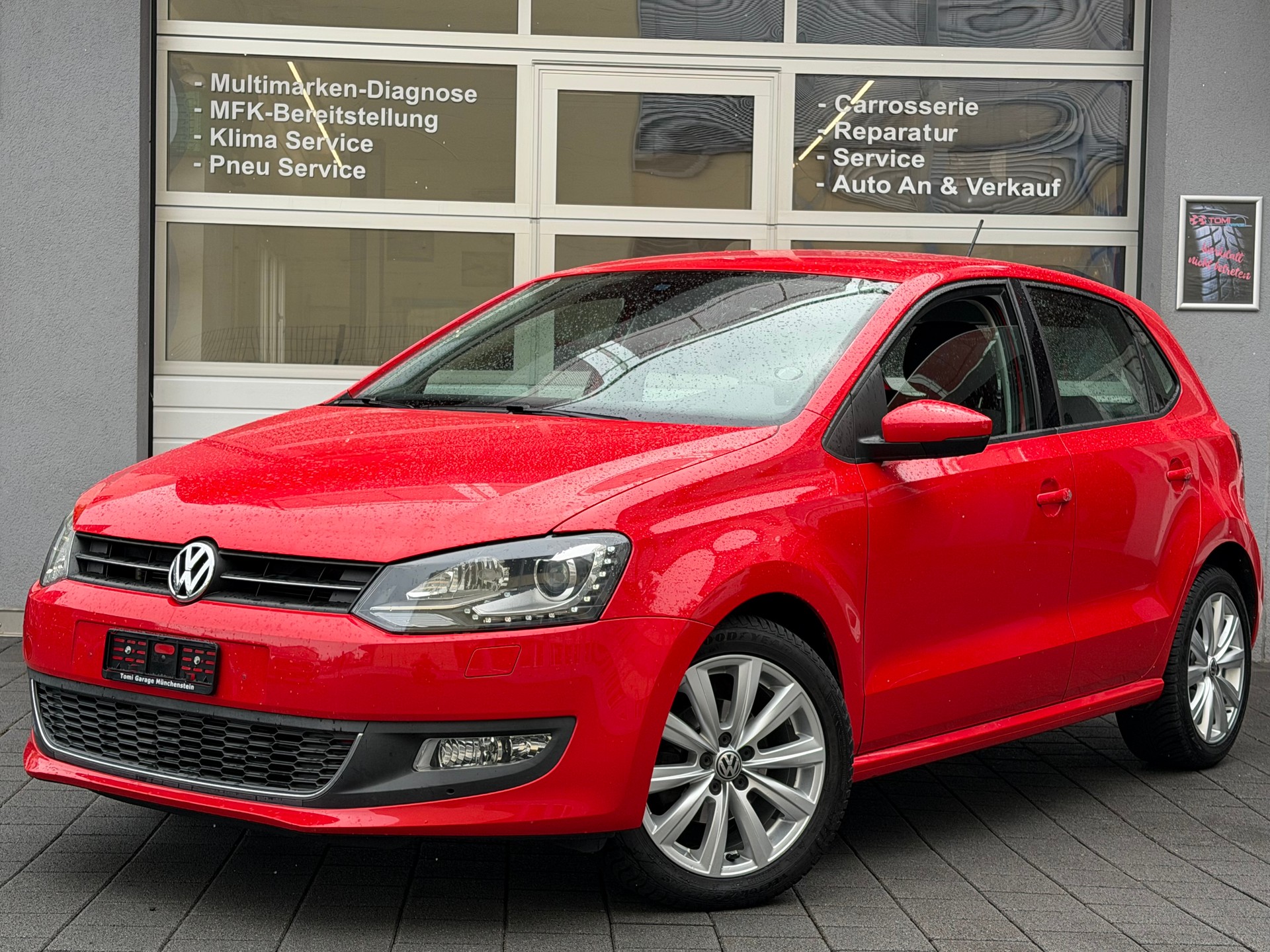 VW Polo 1.2 TSI Trendline DSG*Ab MFK&Service*Sitzheizung*Parksensoren*Gr. Display*