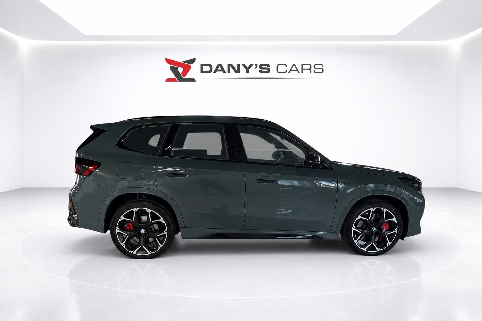 BMW X1 xDrive M35i M Sport Pro AHK-showroom-element-2