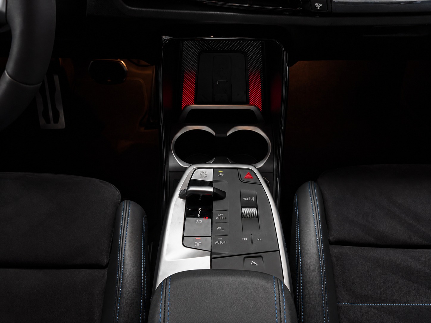 BMW X1 xDrive M35i M Sport Pro AHK-image-13