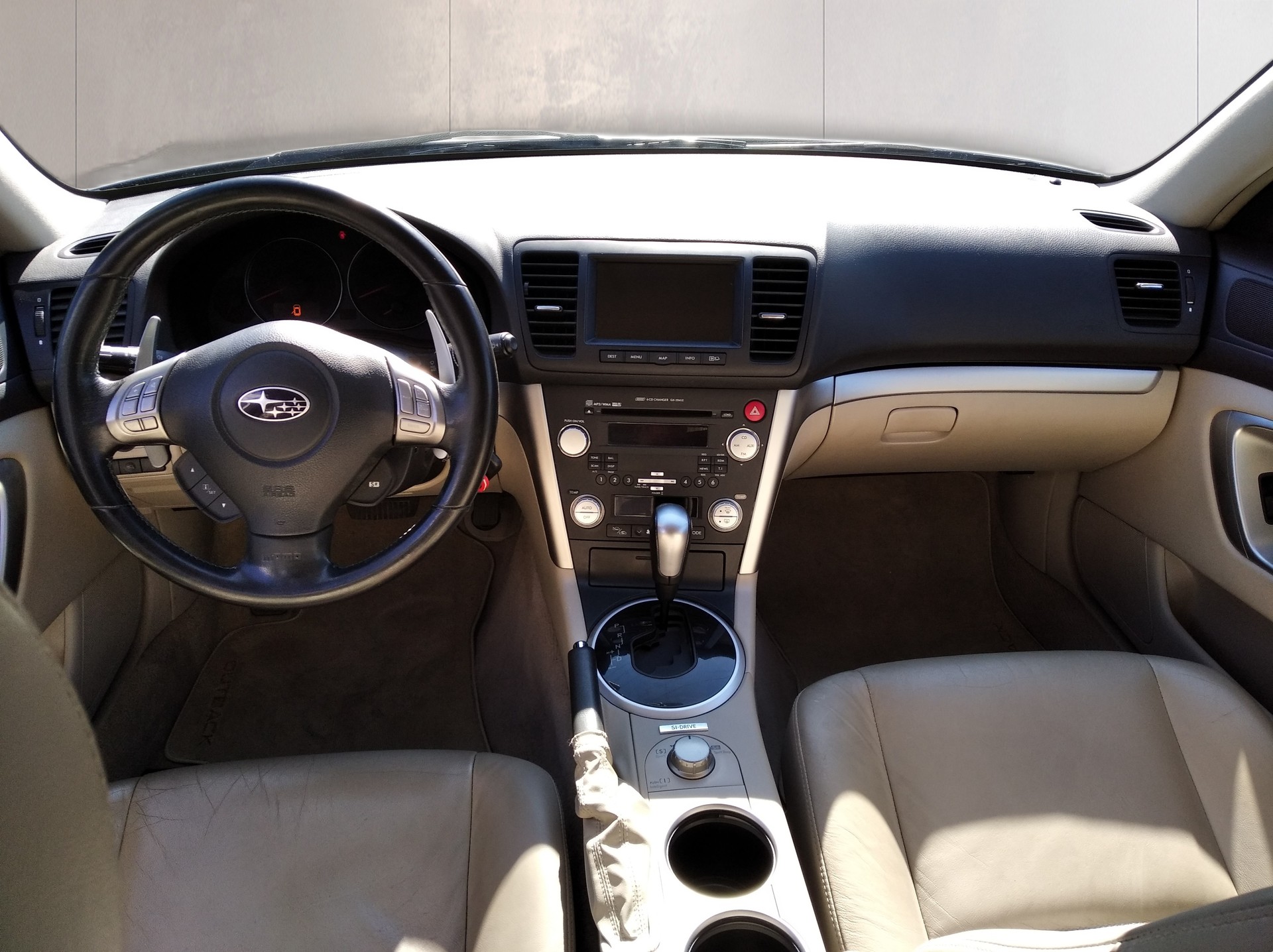 SUBARU Outback 3.0R AWD Swiss Automatic-image-9