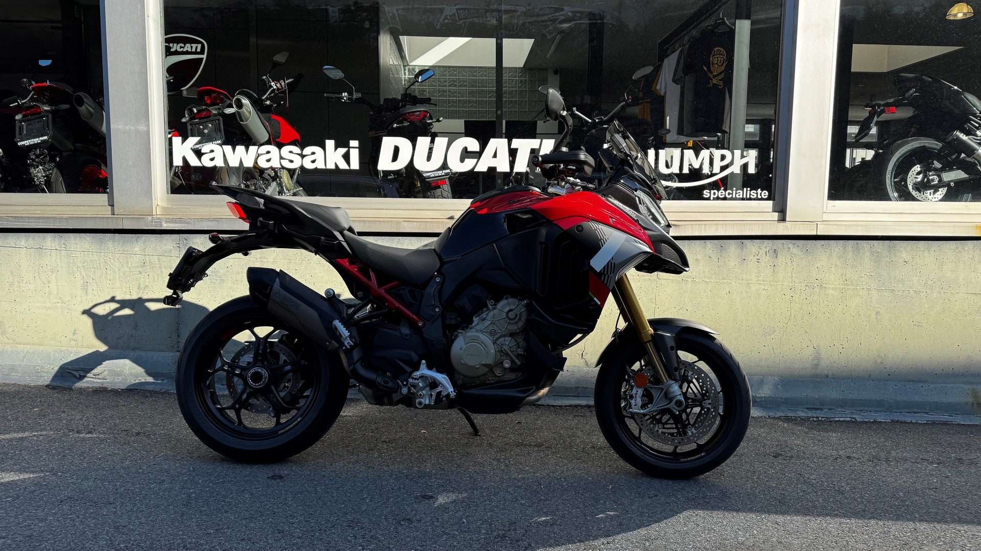 DUCATI pikes peak-image-0