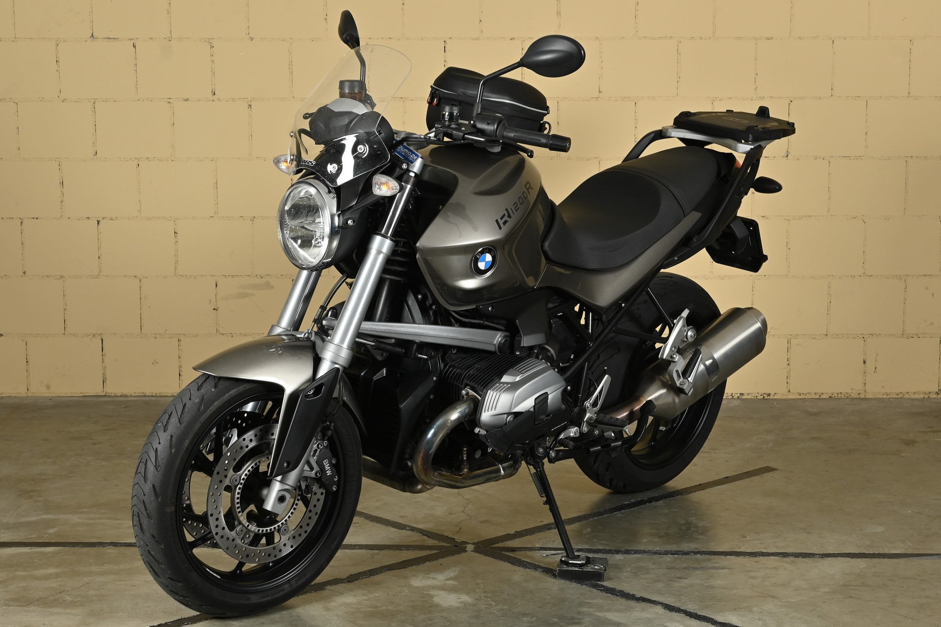 BMW R 1200 R ABS-image-2