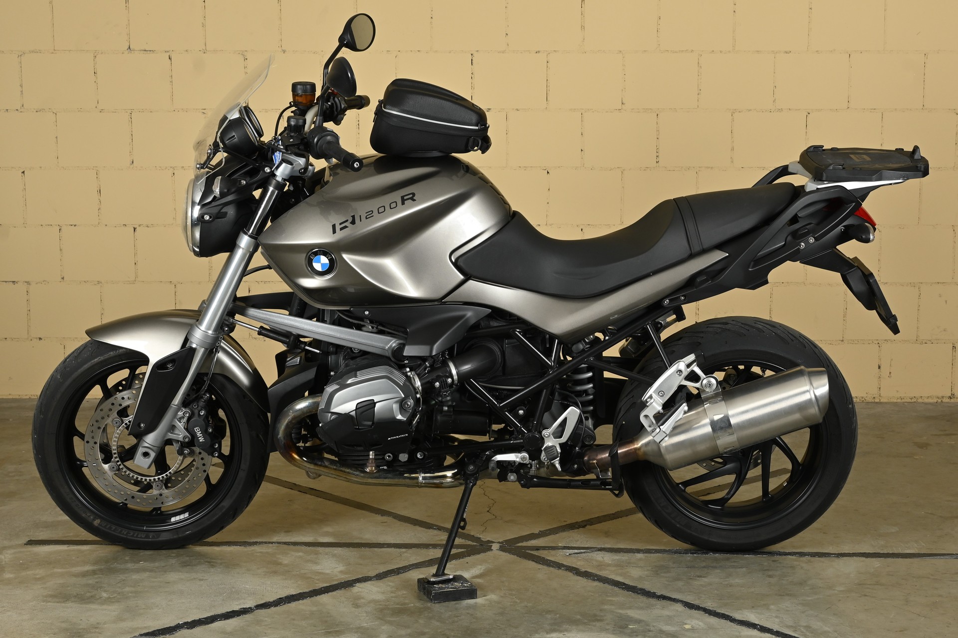 BMW R 1200 R ABS-image-3